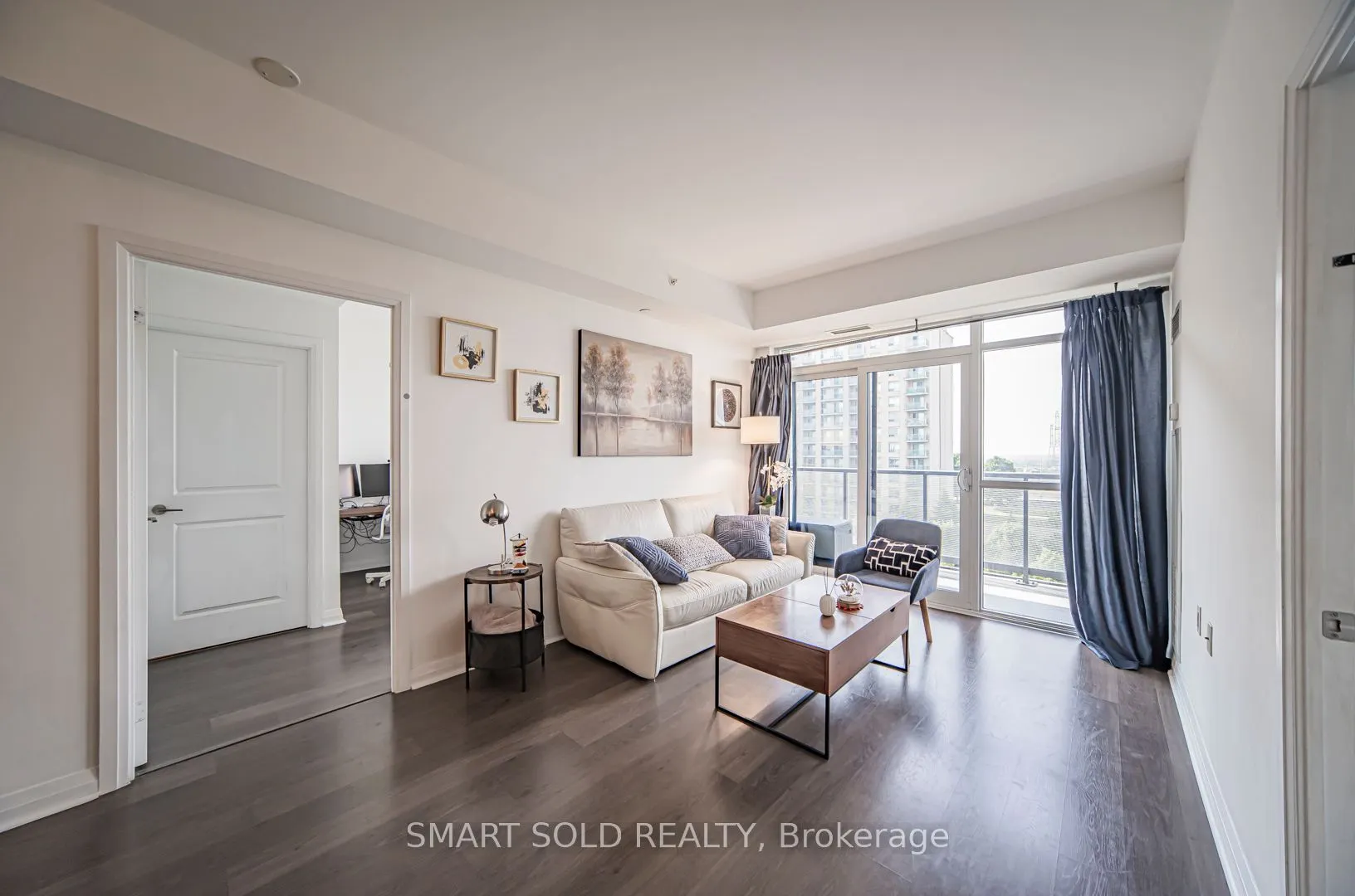 55 Oneida Crescent, #603