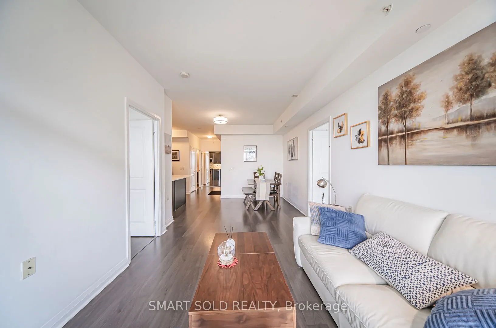 55 Oneida Crescent, #603