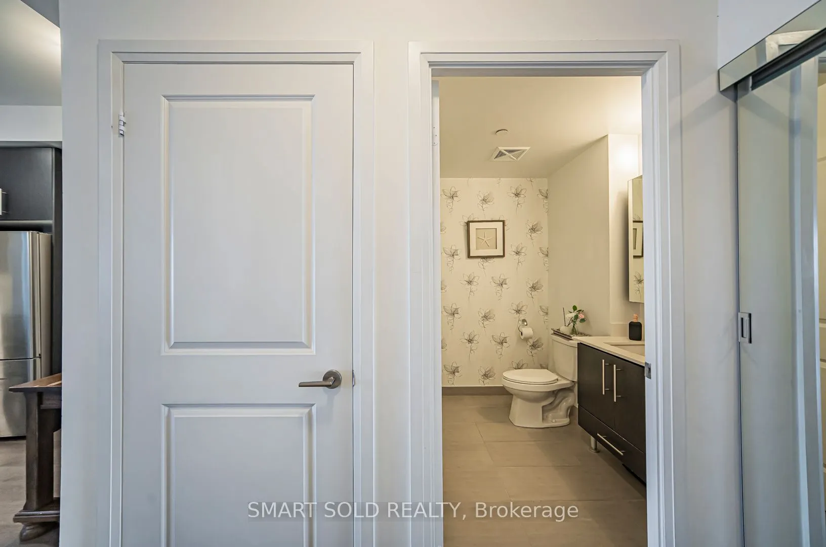 55 Oneida Crescent, #603