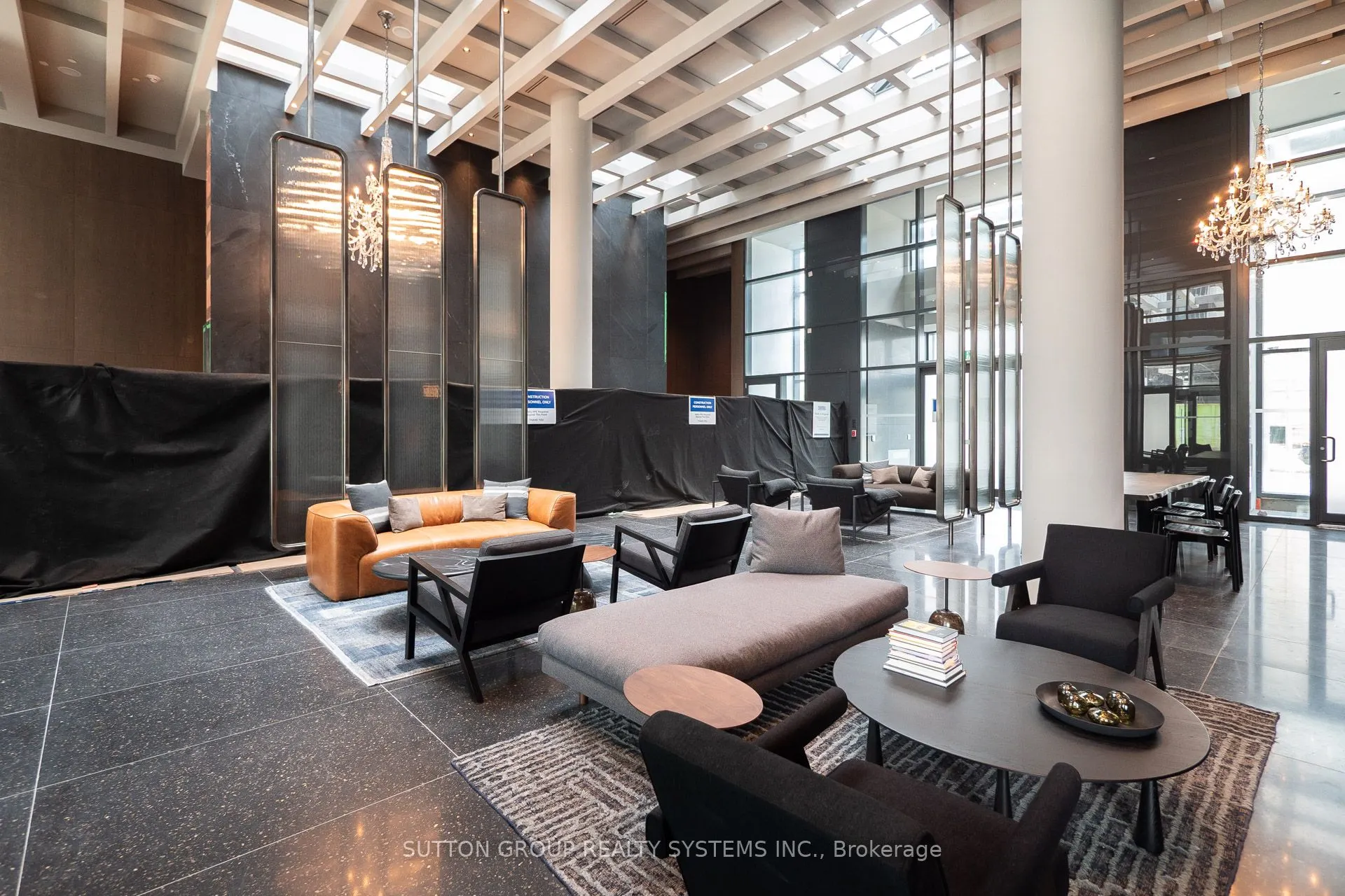 28 Interchange Way, #1502