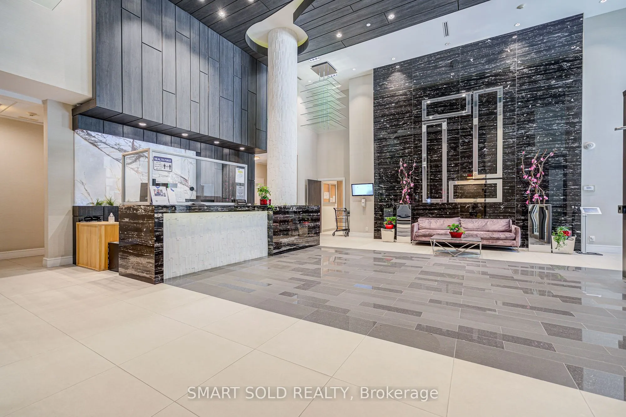 9191 Yonge Street, #716