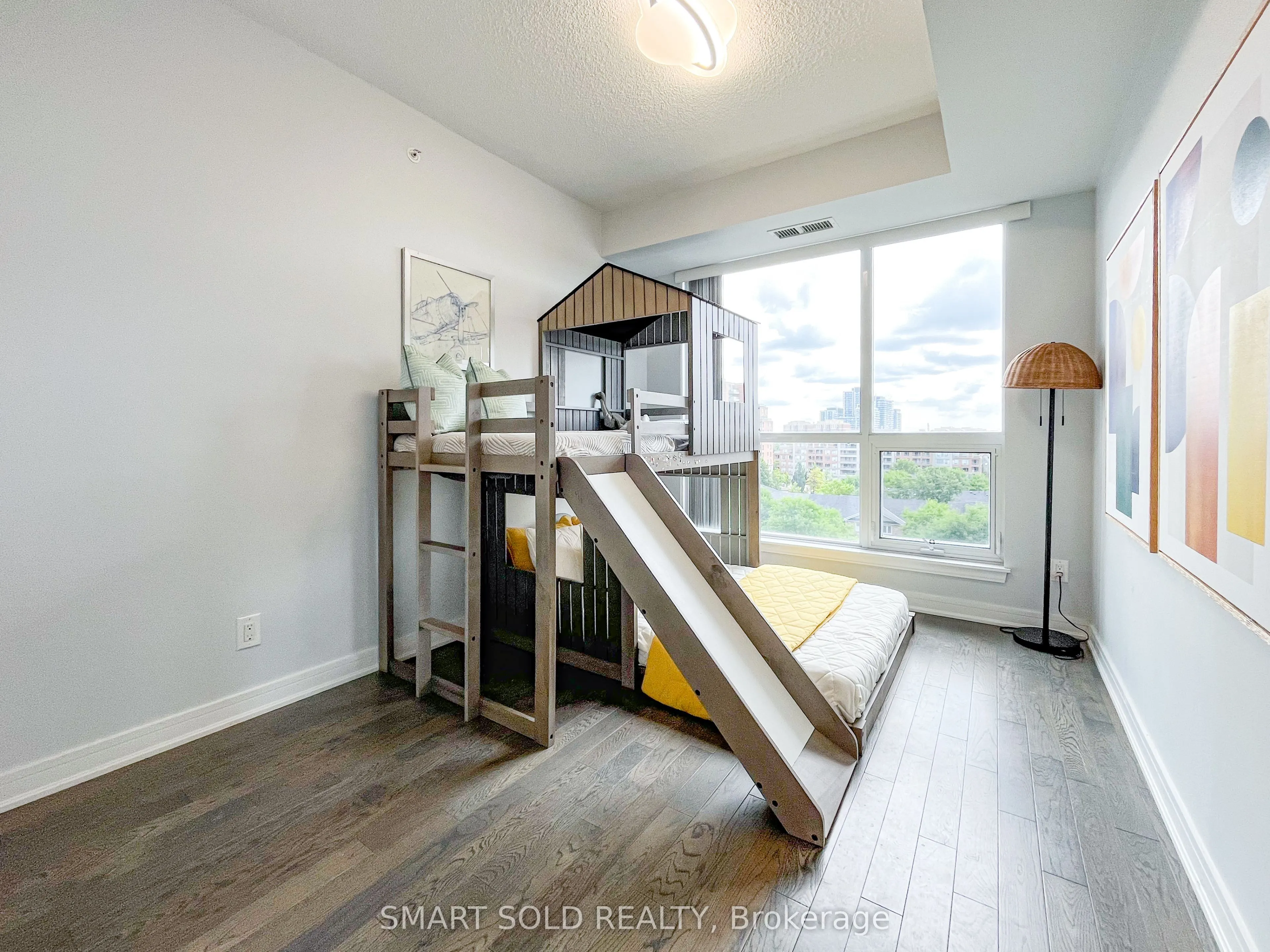 9191 Yonge Street, #716