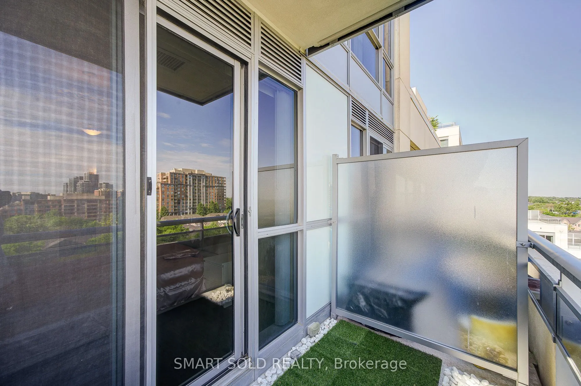 9191 Yonge Street, #716