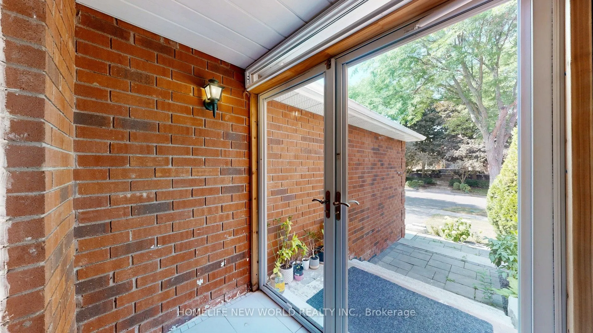 19 Chadburn Crescent