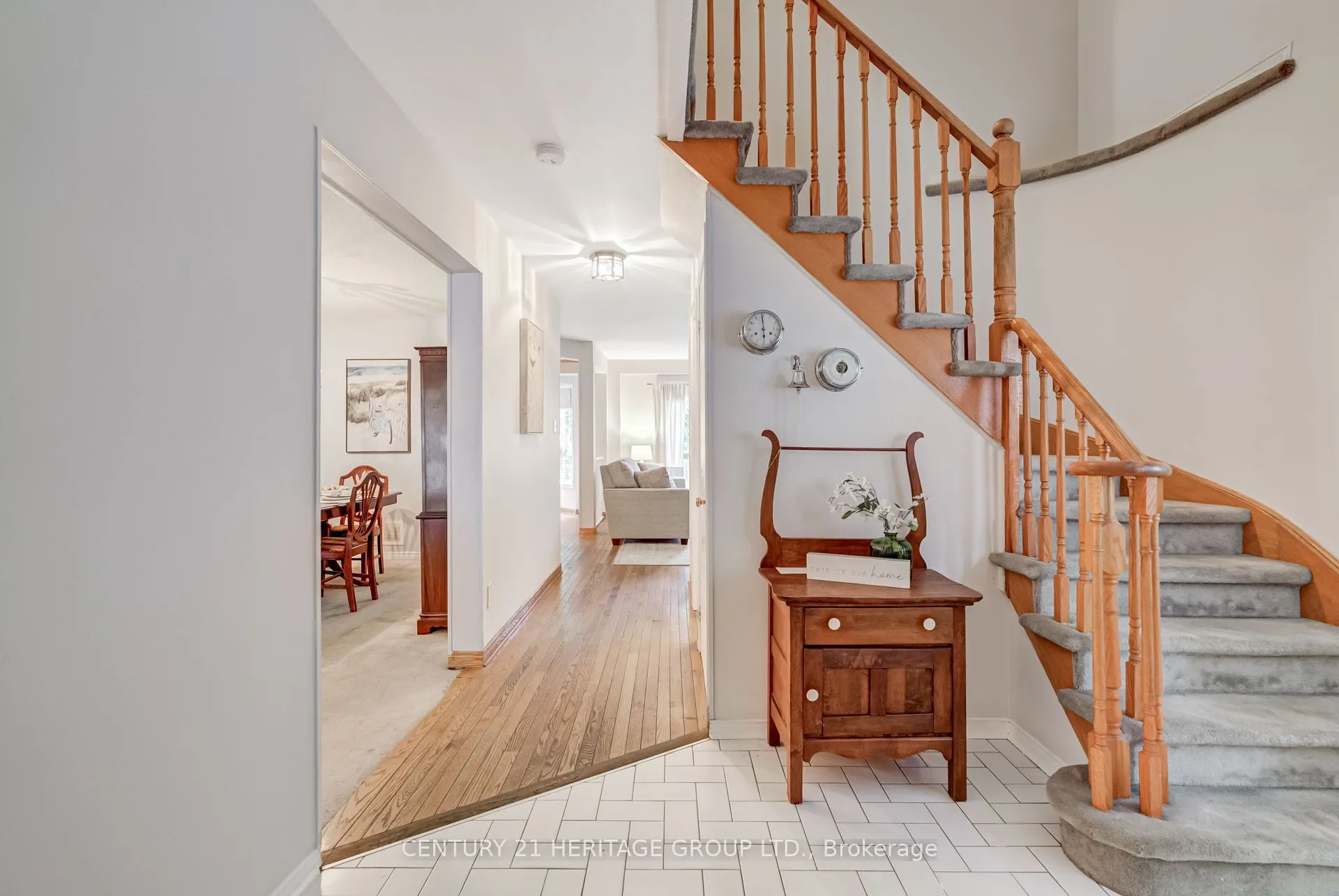 11 Closs Square