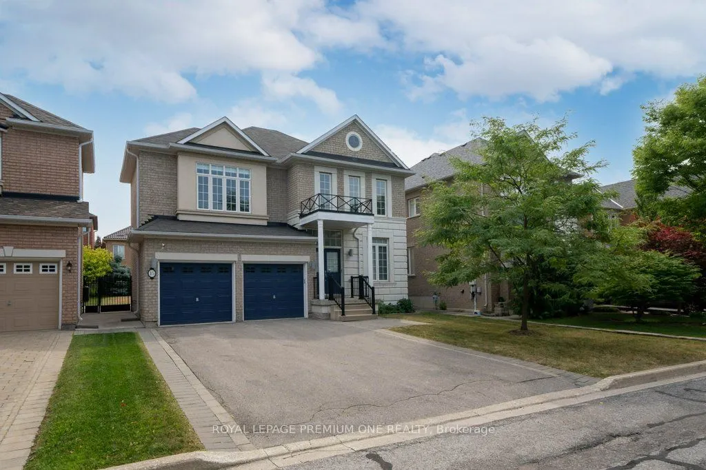 15 Basilica Drive