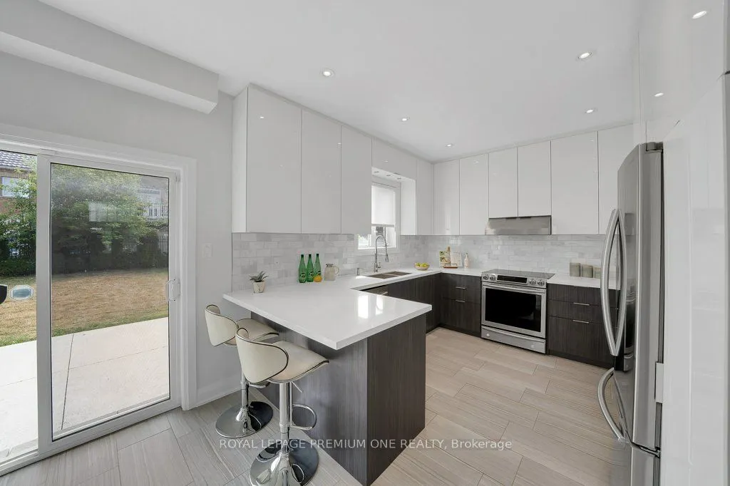 15 Basilica Drive