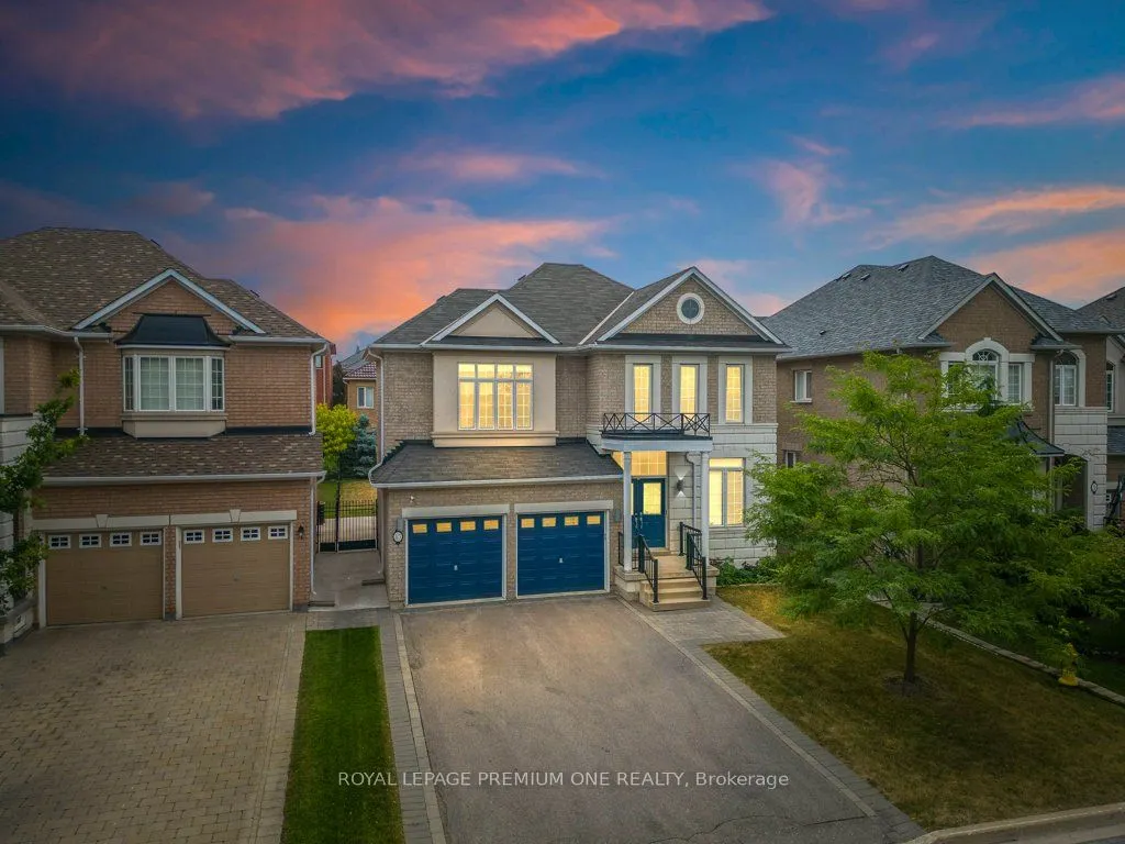 15 Basilica Drive