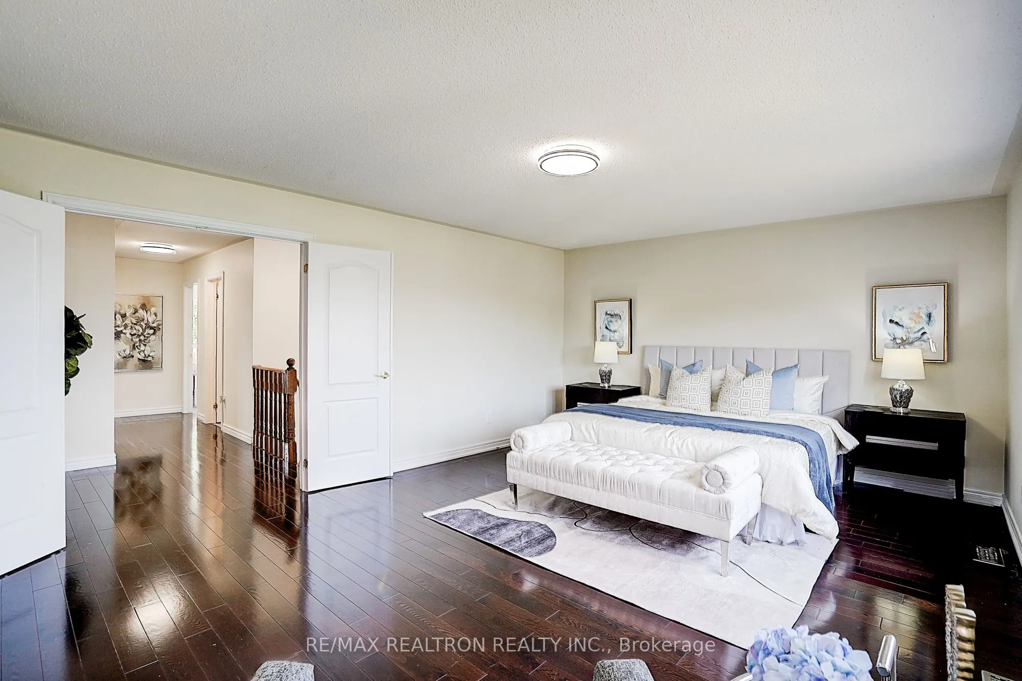 346 Autumn Hill Boulevard