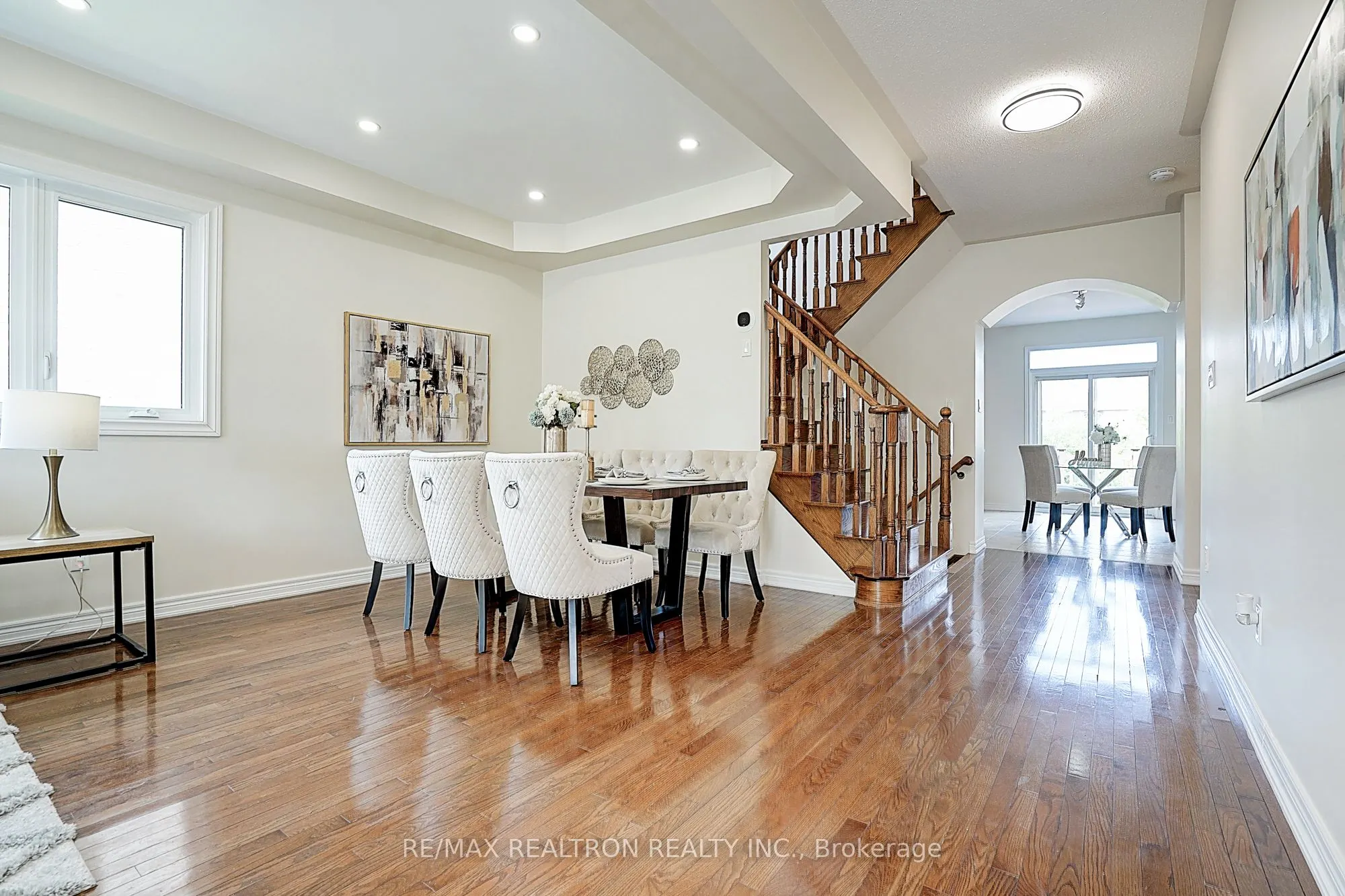 346 Autumn Hill Boulevard