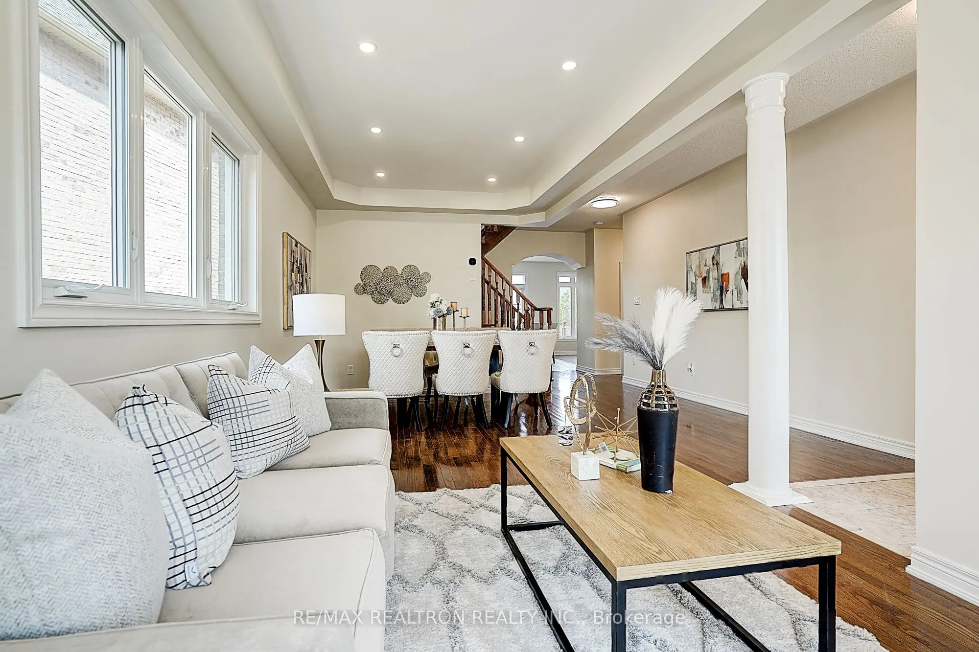 346 Autumn Hill Boulevard