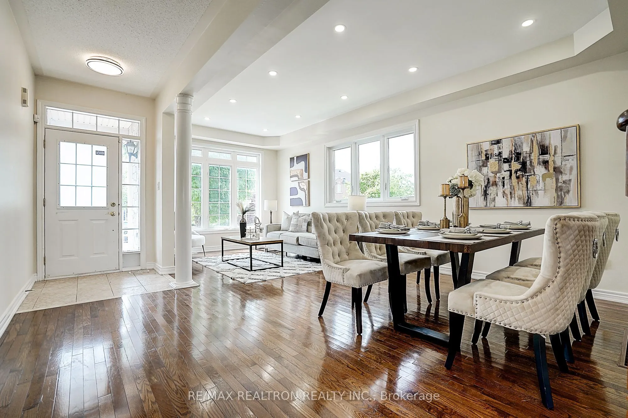 346 Autumn Hill Boulevard