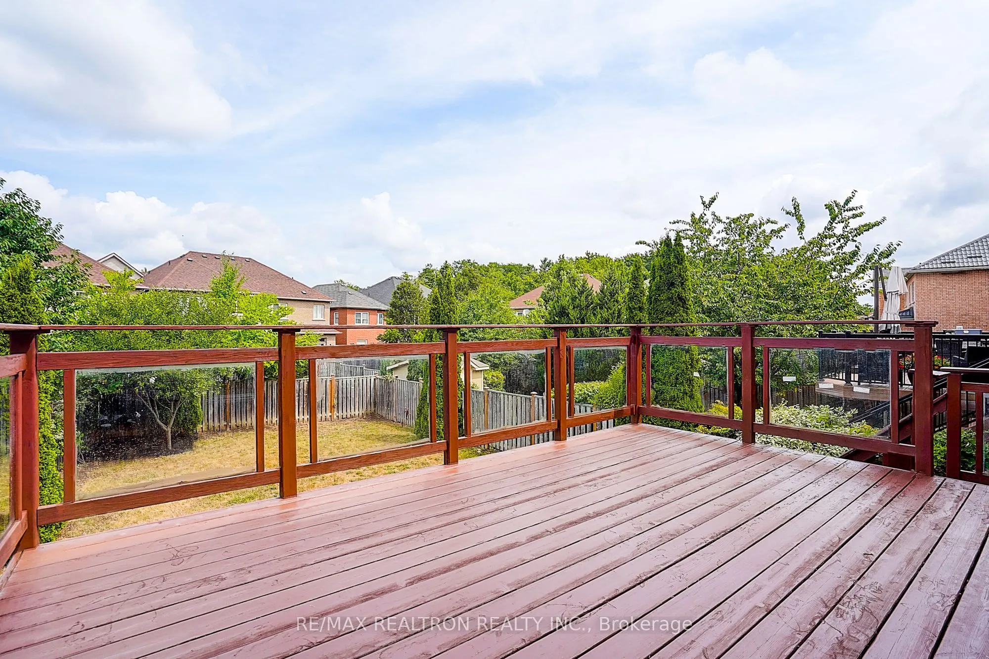346 Autumn Hill Boulevard