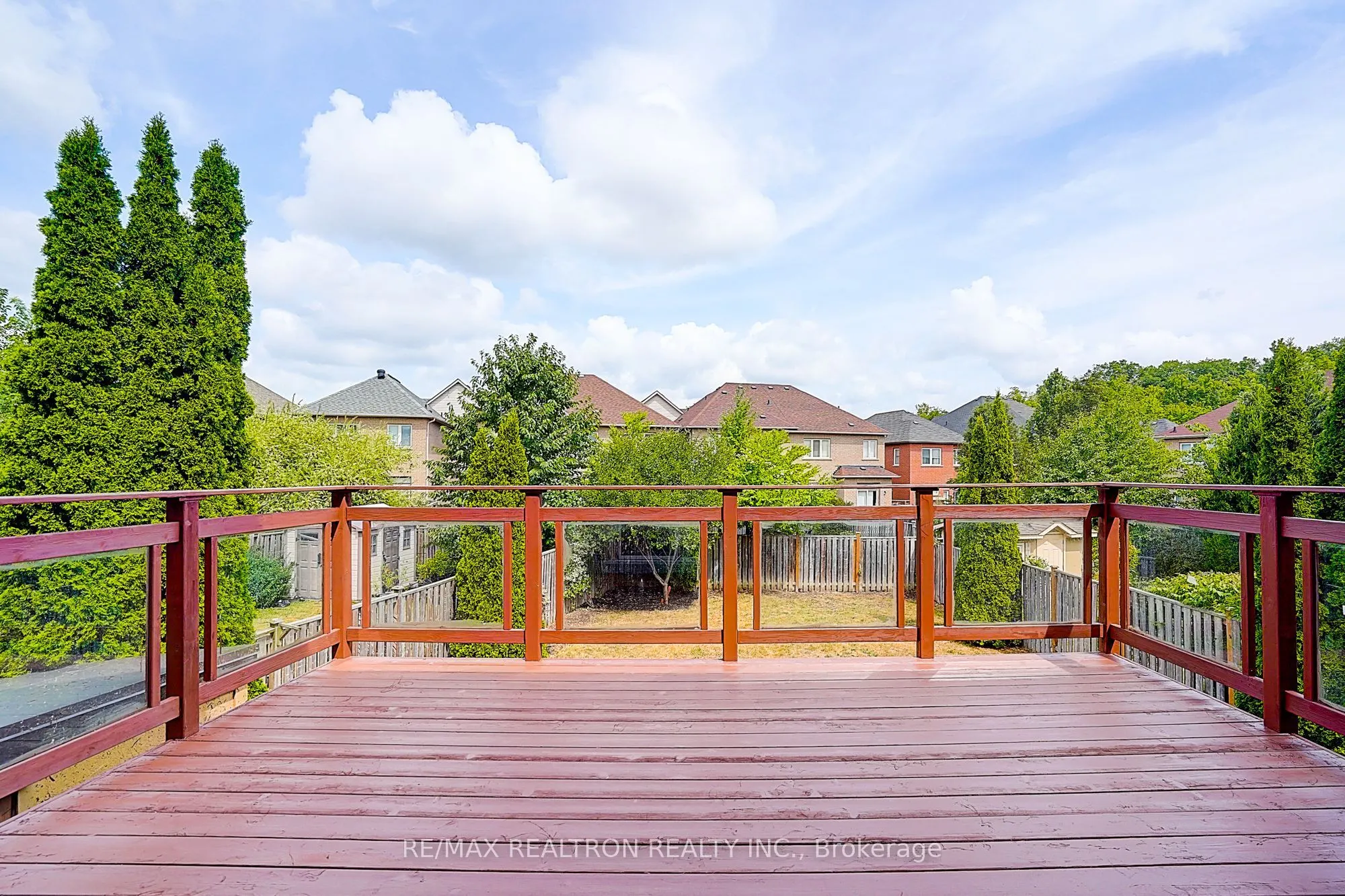 346 Autumn Hill Boulevard