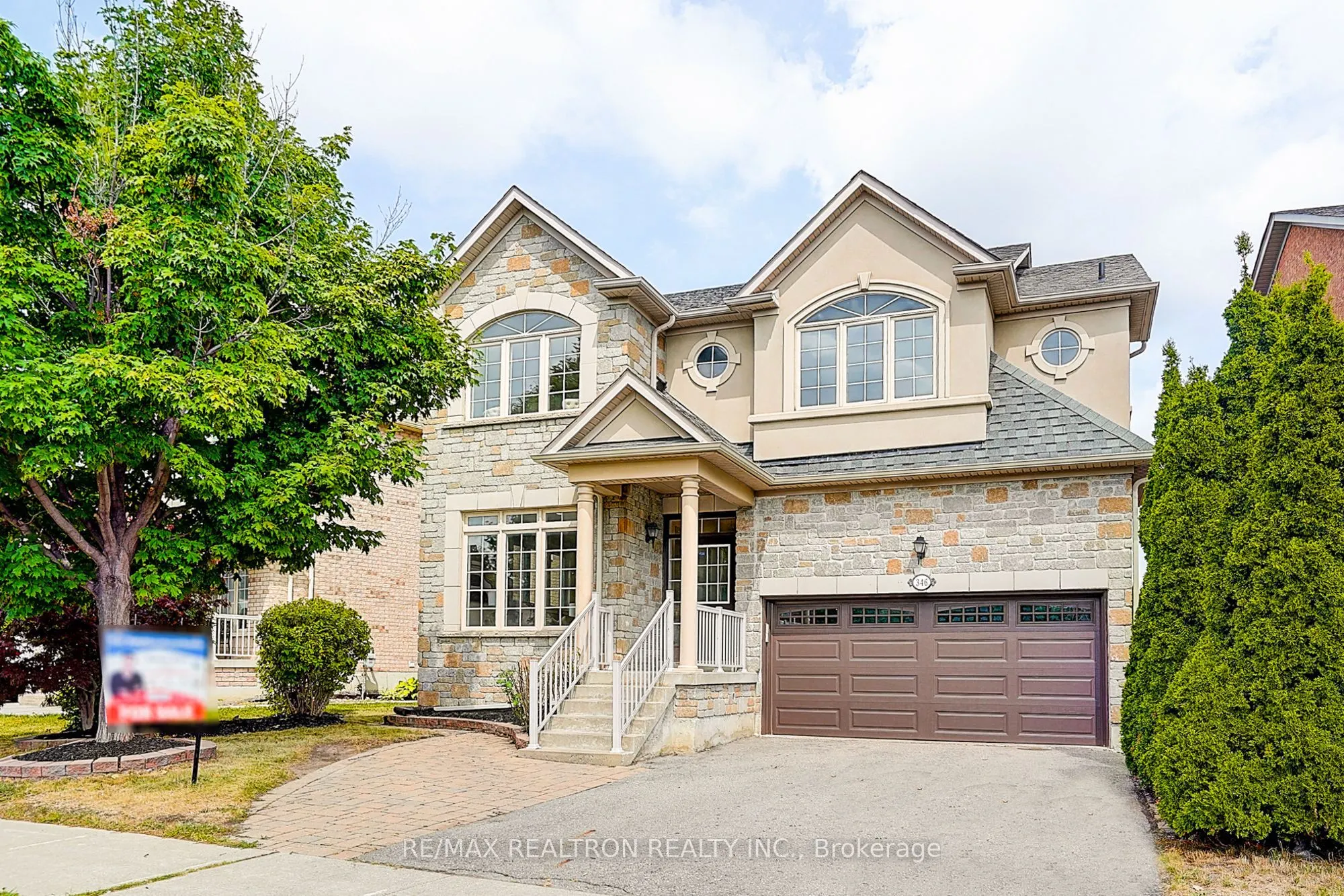 346 Autumn Hill Boulevard