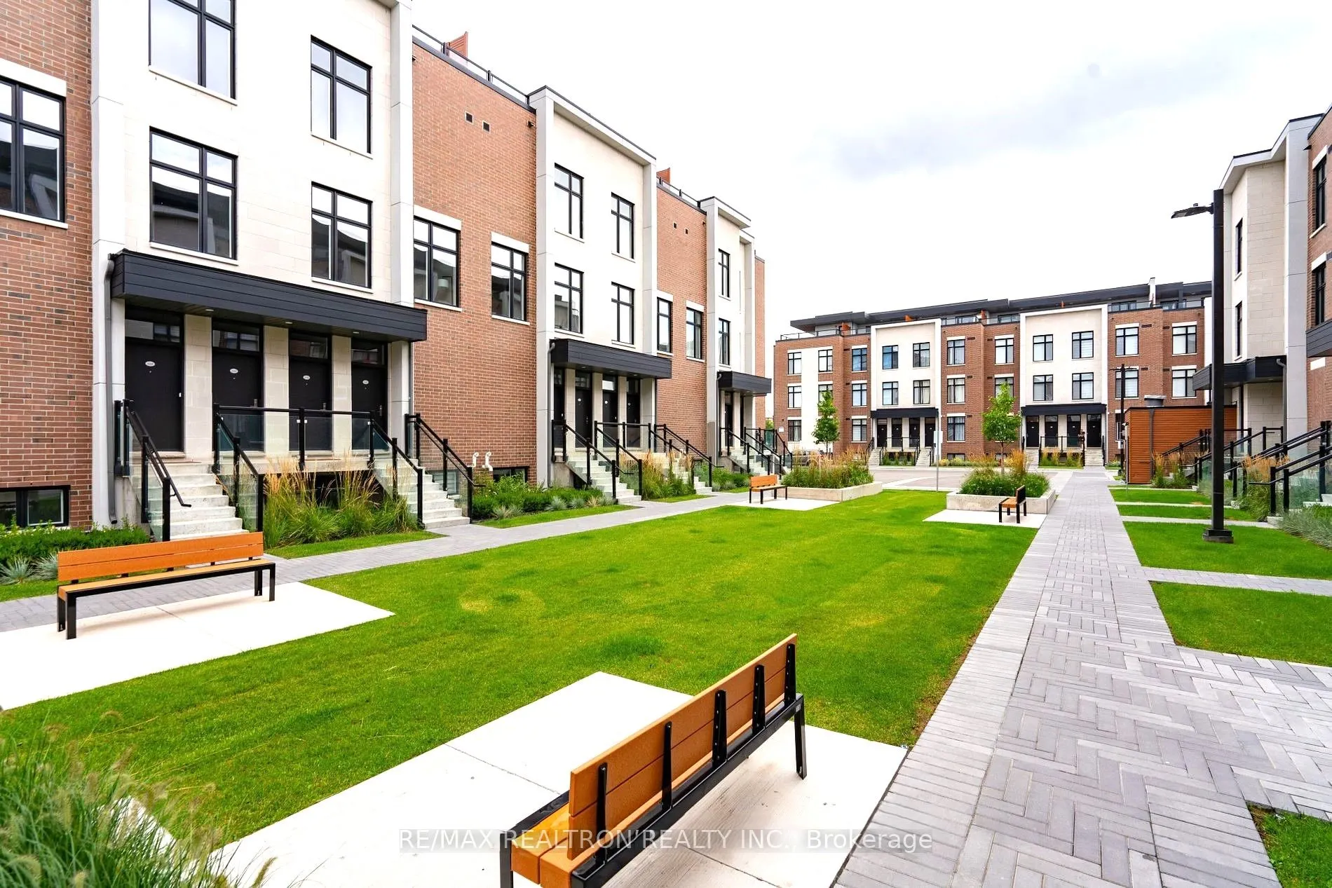 9580 Islington Avenue, #L143
