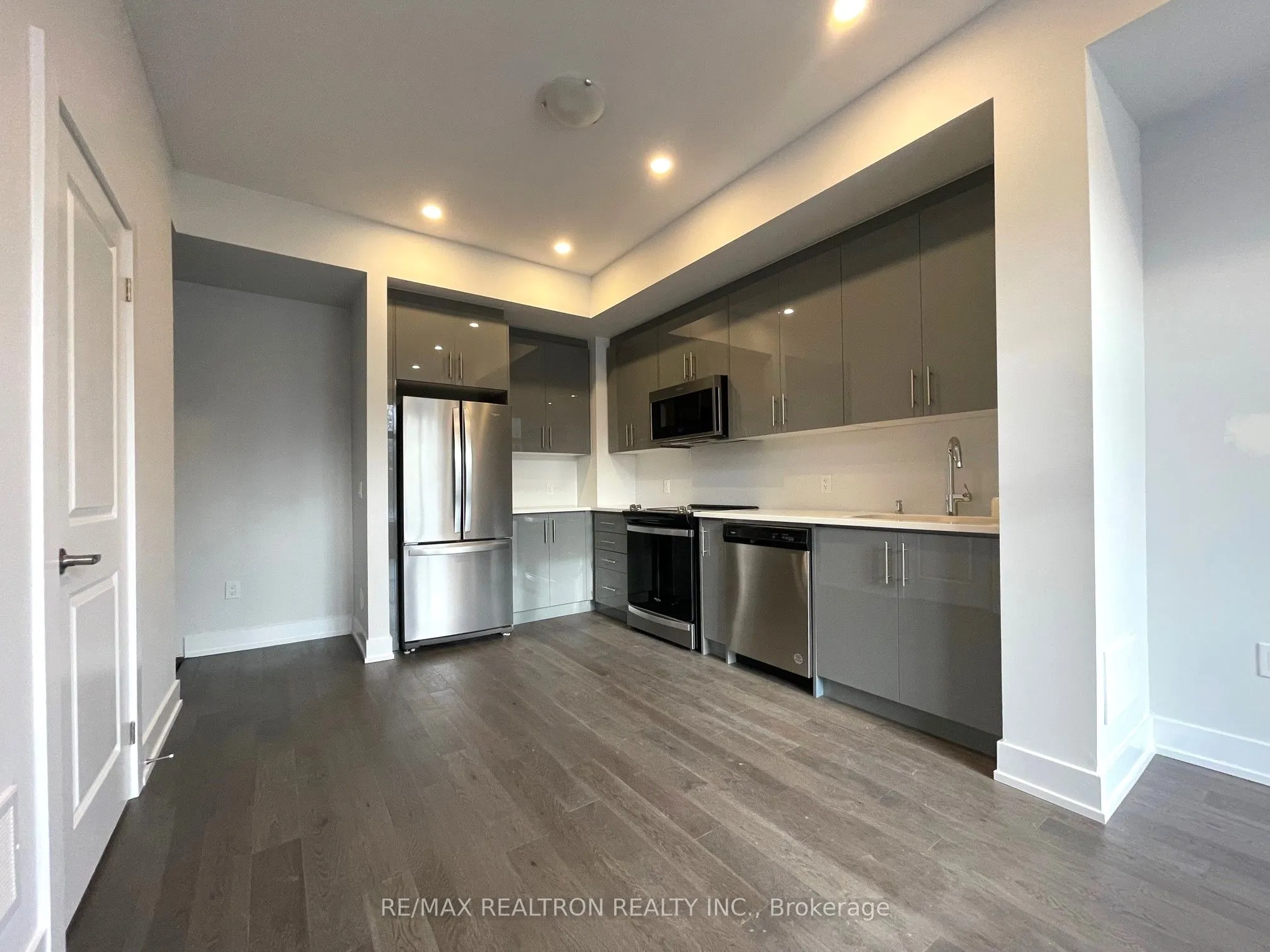 9580 Islington Avenue, #L143