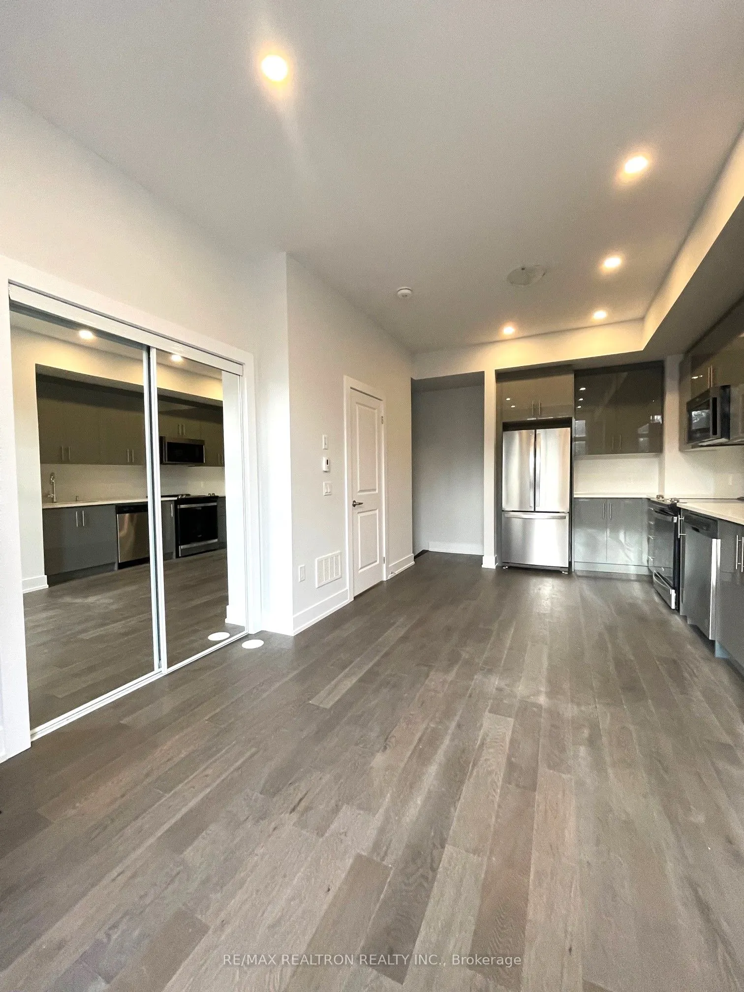 9580 Islington Avenue, #L143