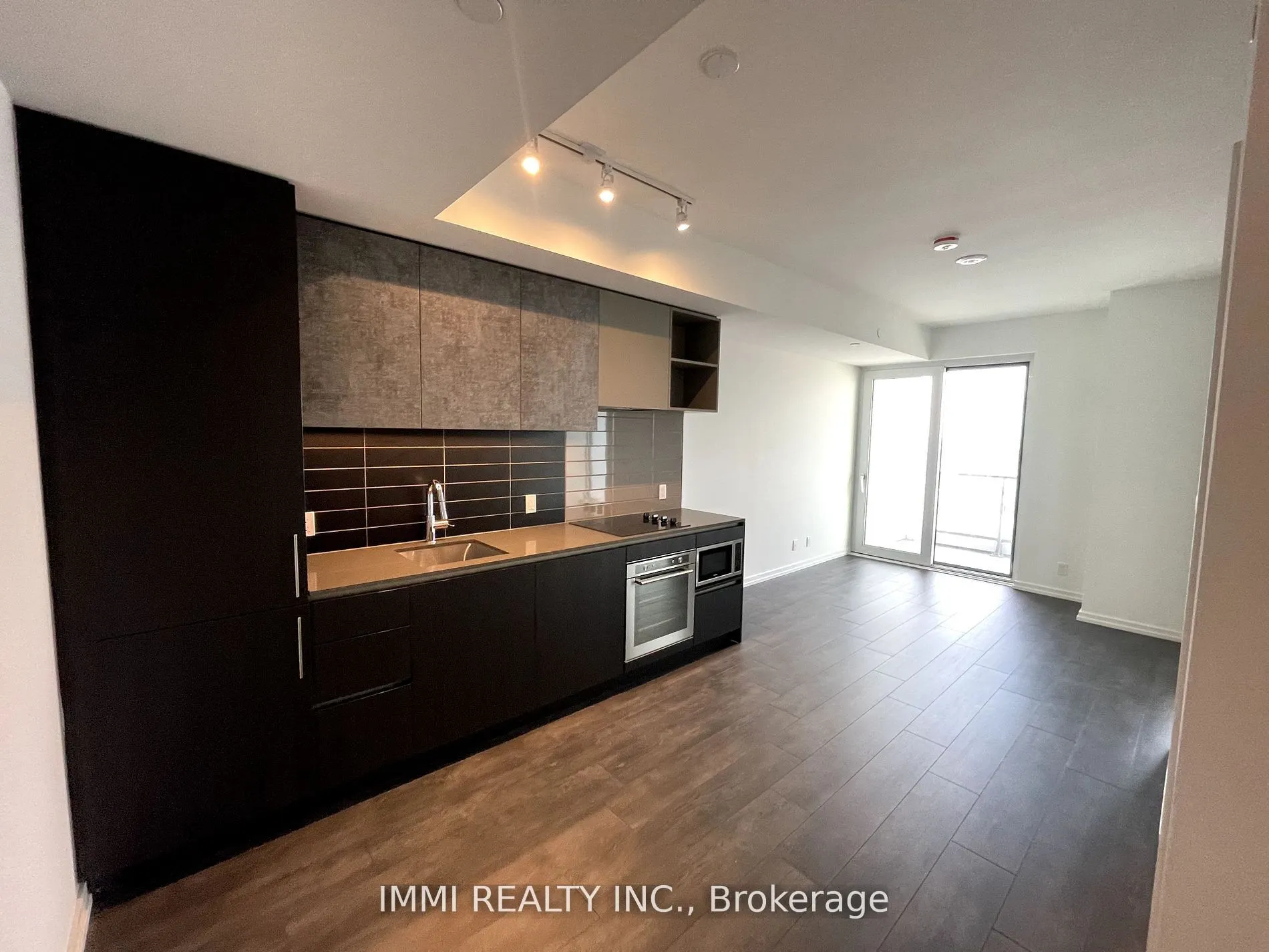 1000 Portage Parkway, #4312