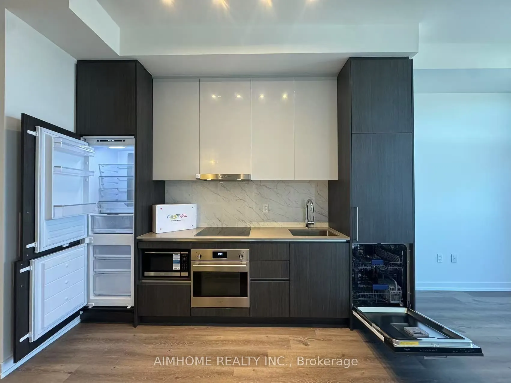 225 Commerce Street, #5807