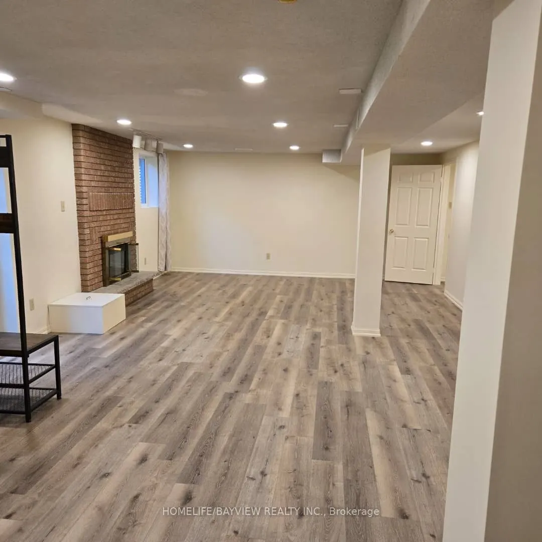 64 Brookshire Circle