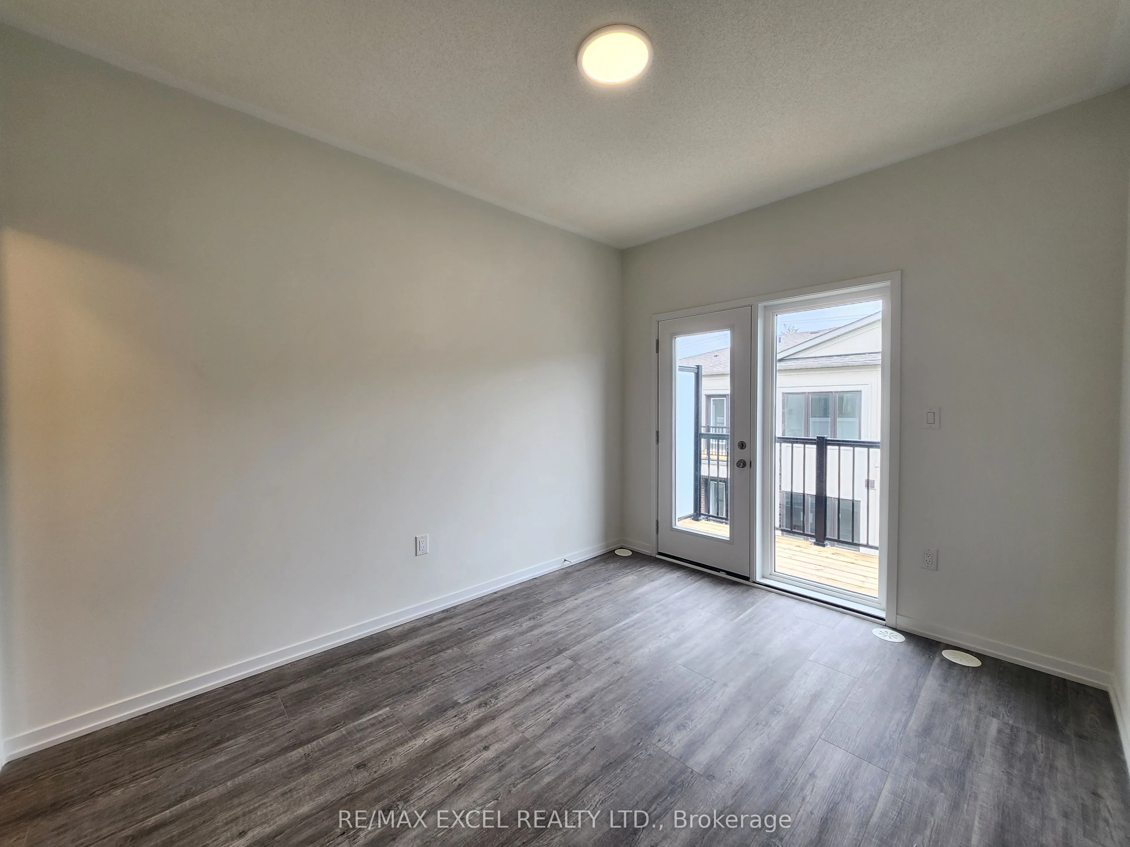 119 Matawin Lane, #0059