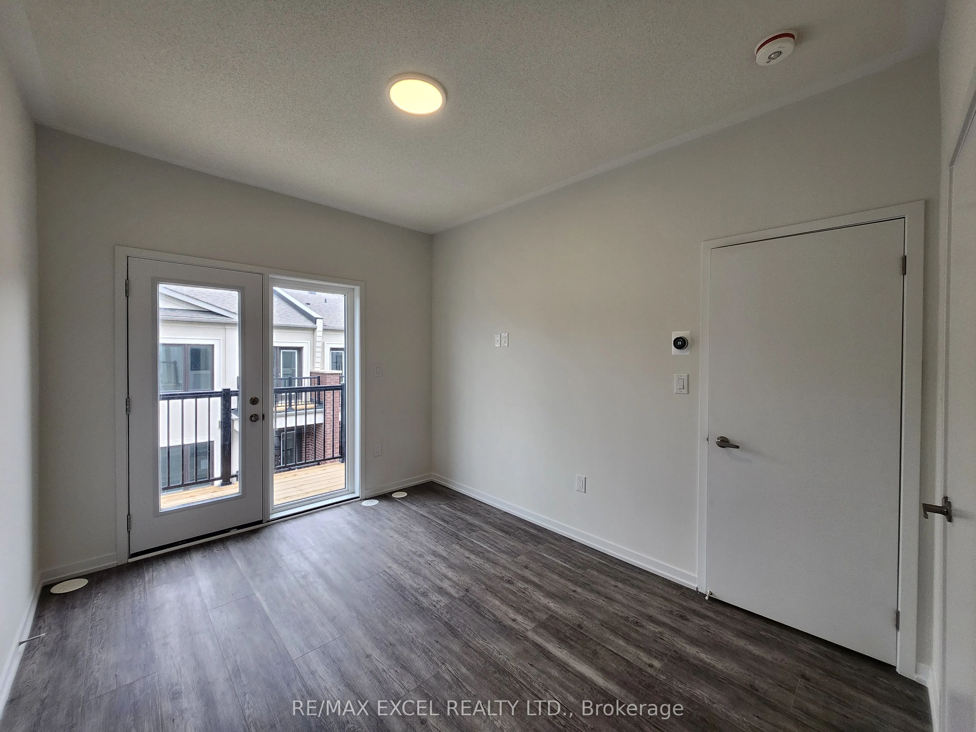 119 Matawin Lane, #0059