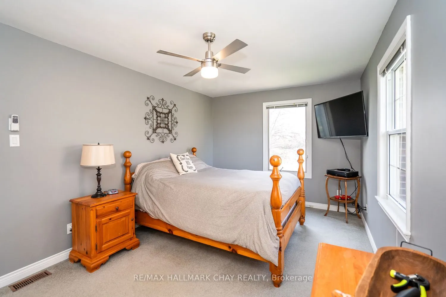 2389 Concession Road 8 Road