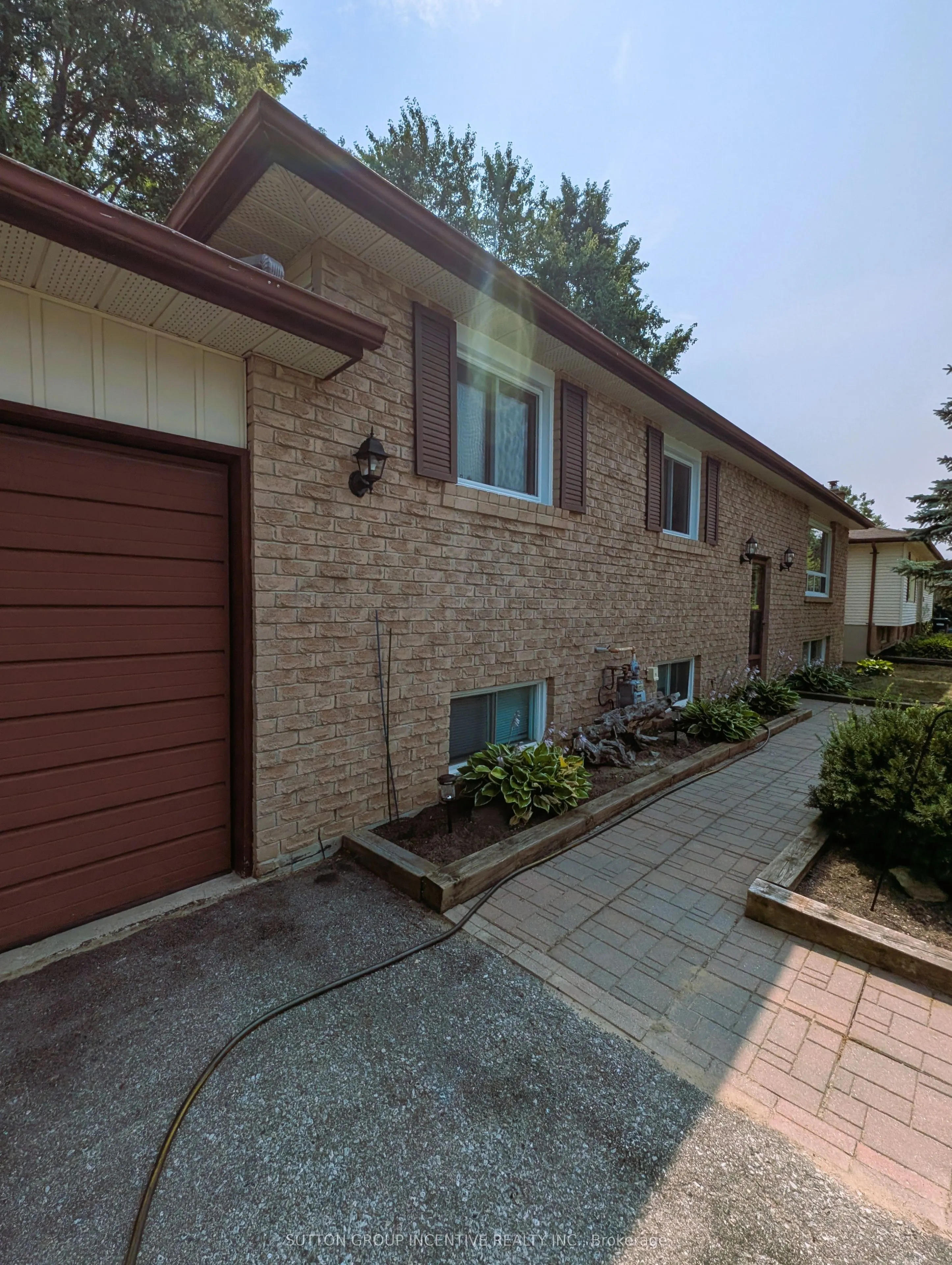 2061 Craig Road
