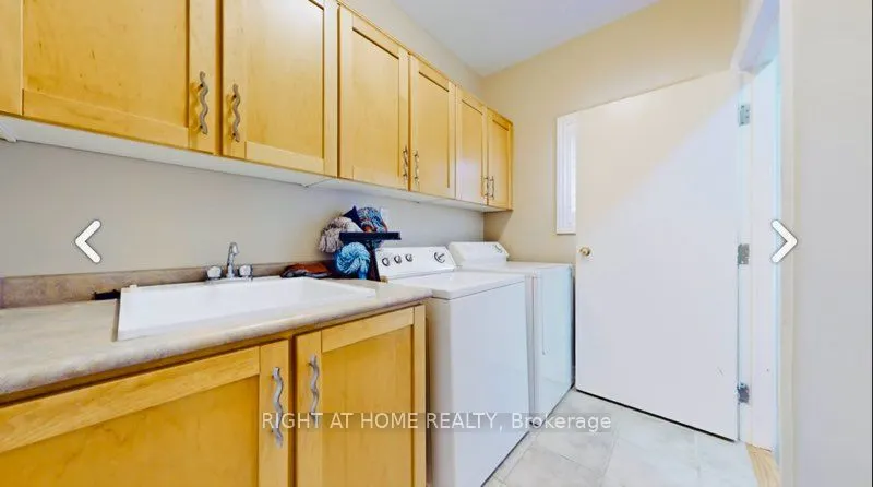 106 Forest Fountain Drive, #Basement