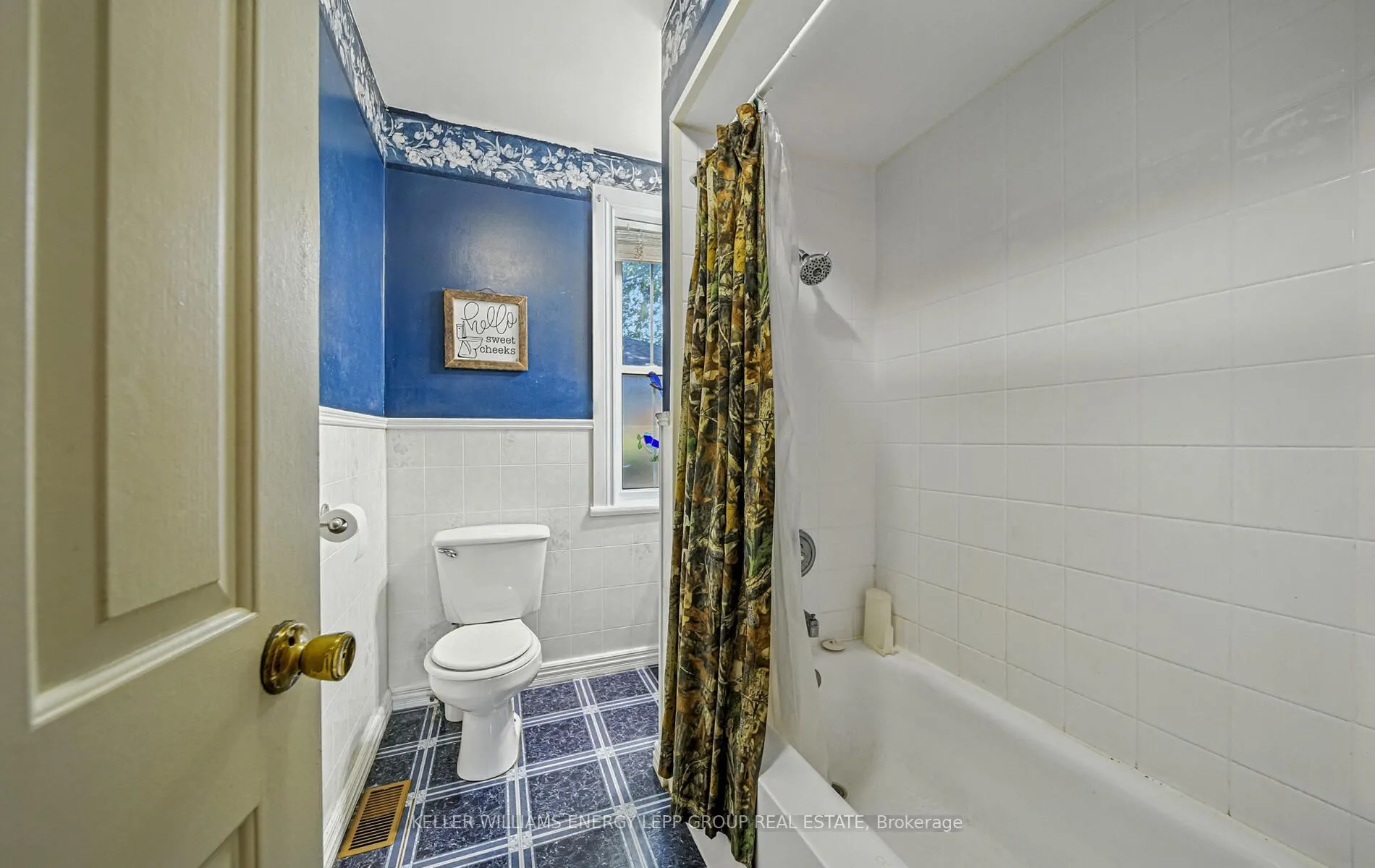 156 St. John Street