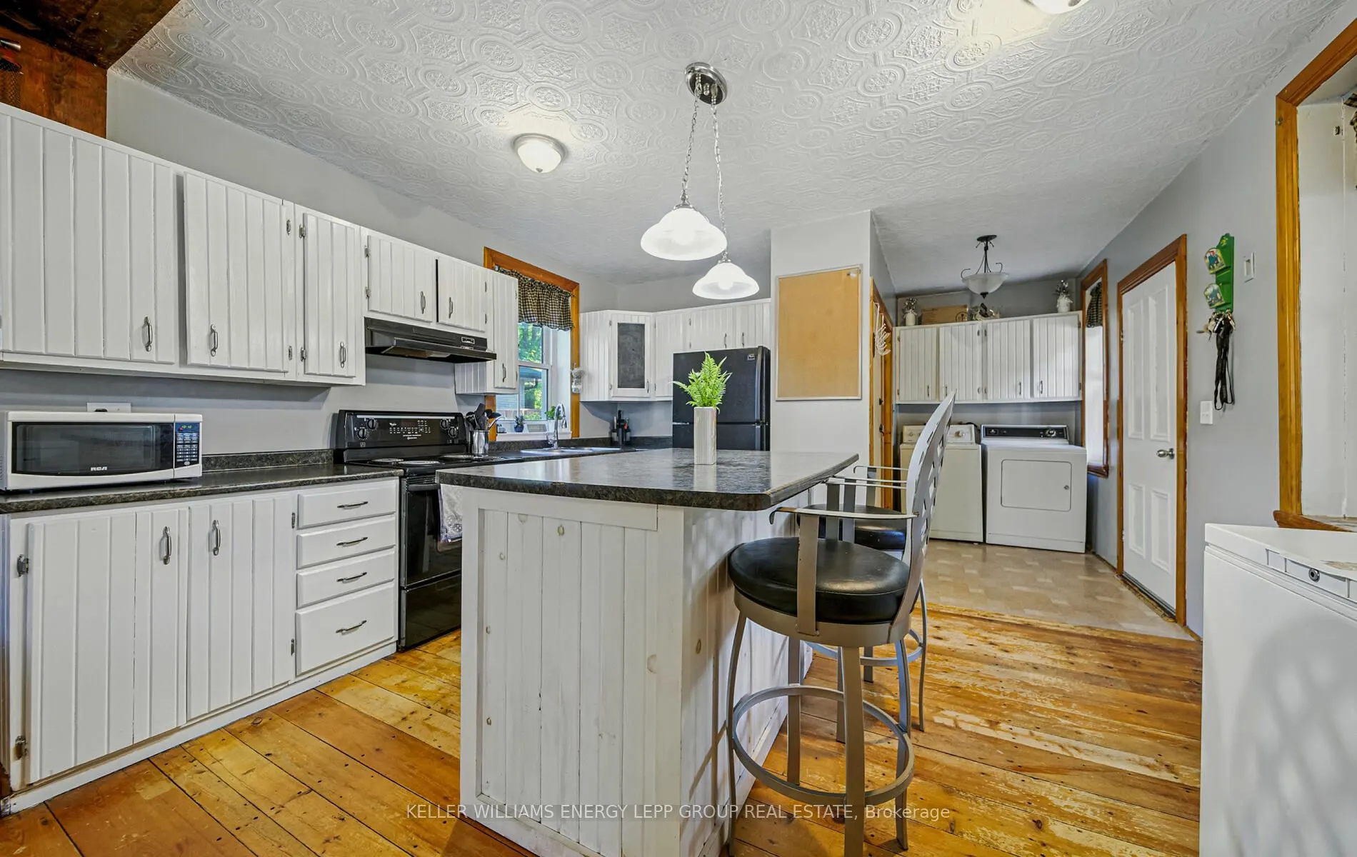 156 St. John Street