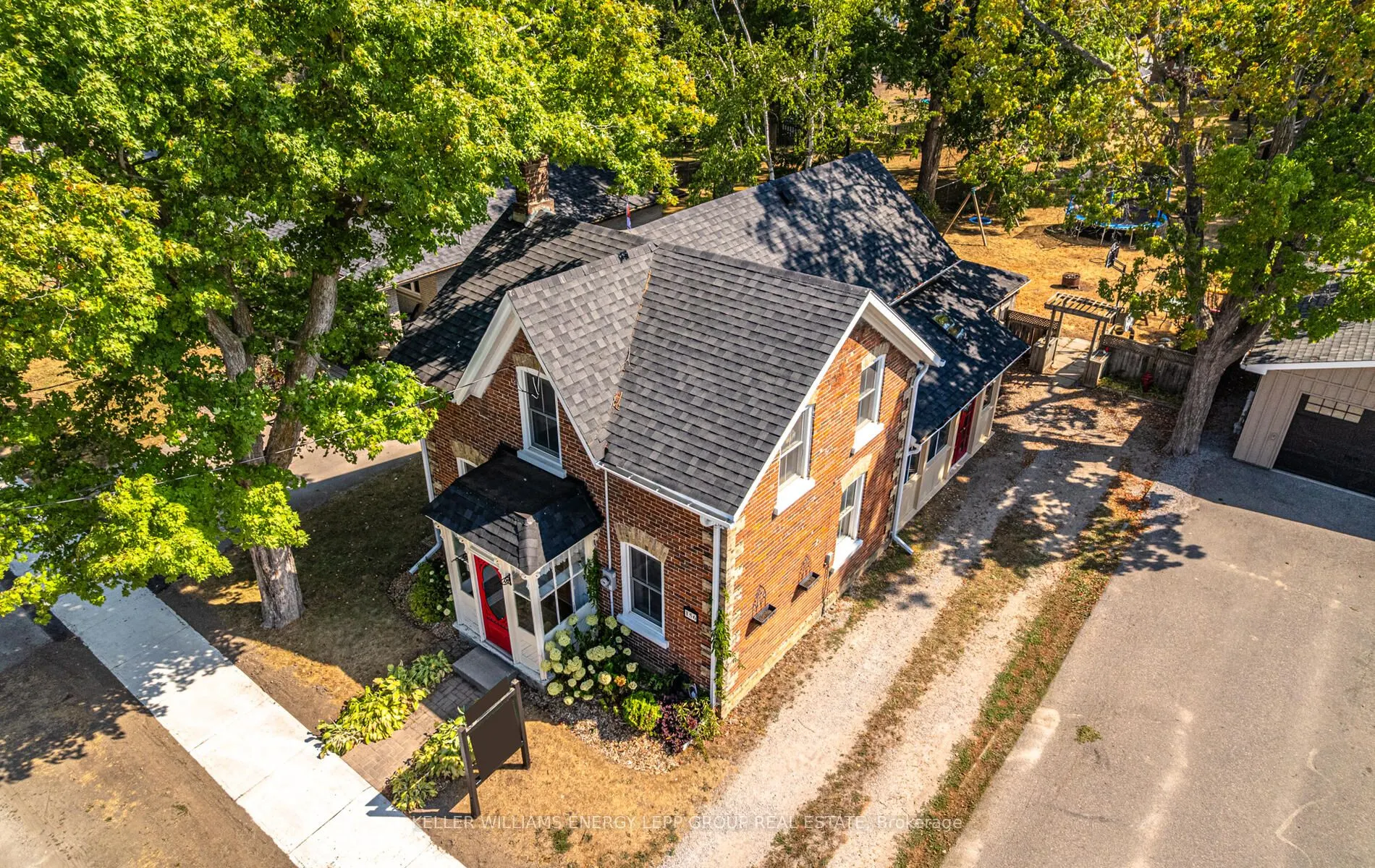 156 St. John Street