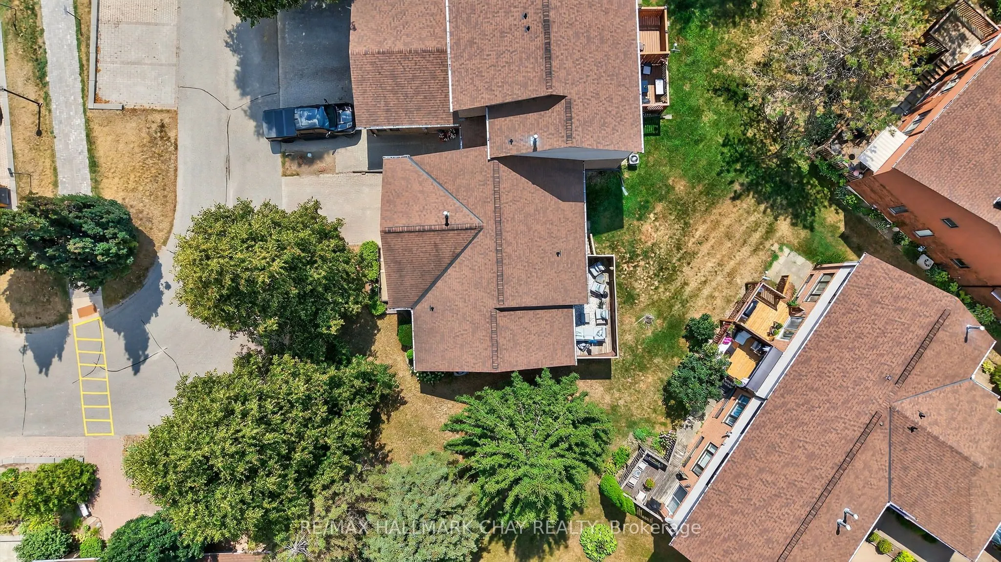 33 Parkette Drive, #13