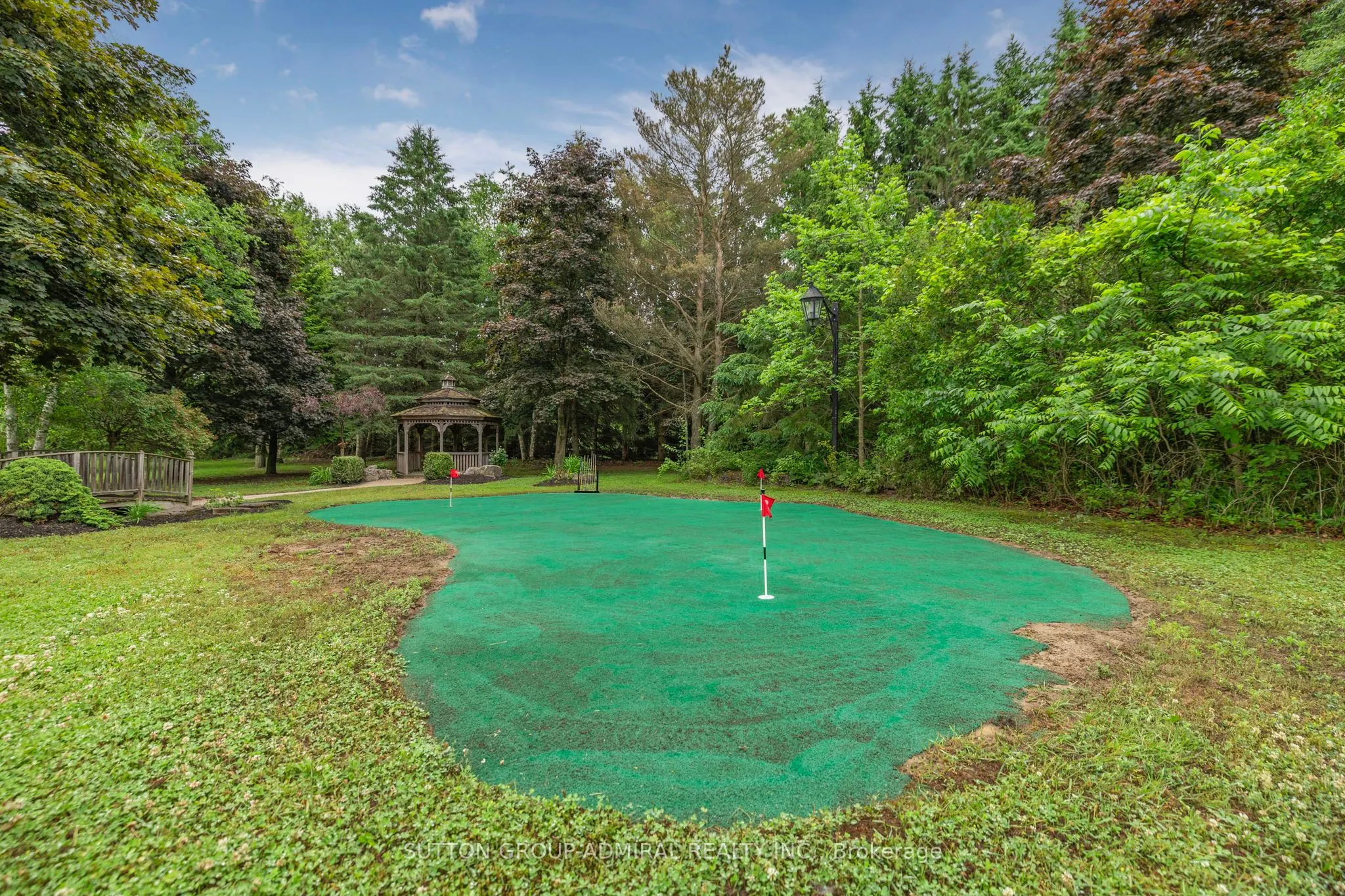120 Lake Woods Drive