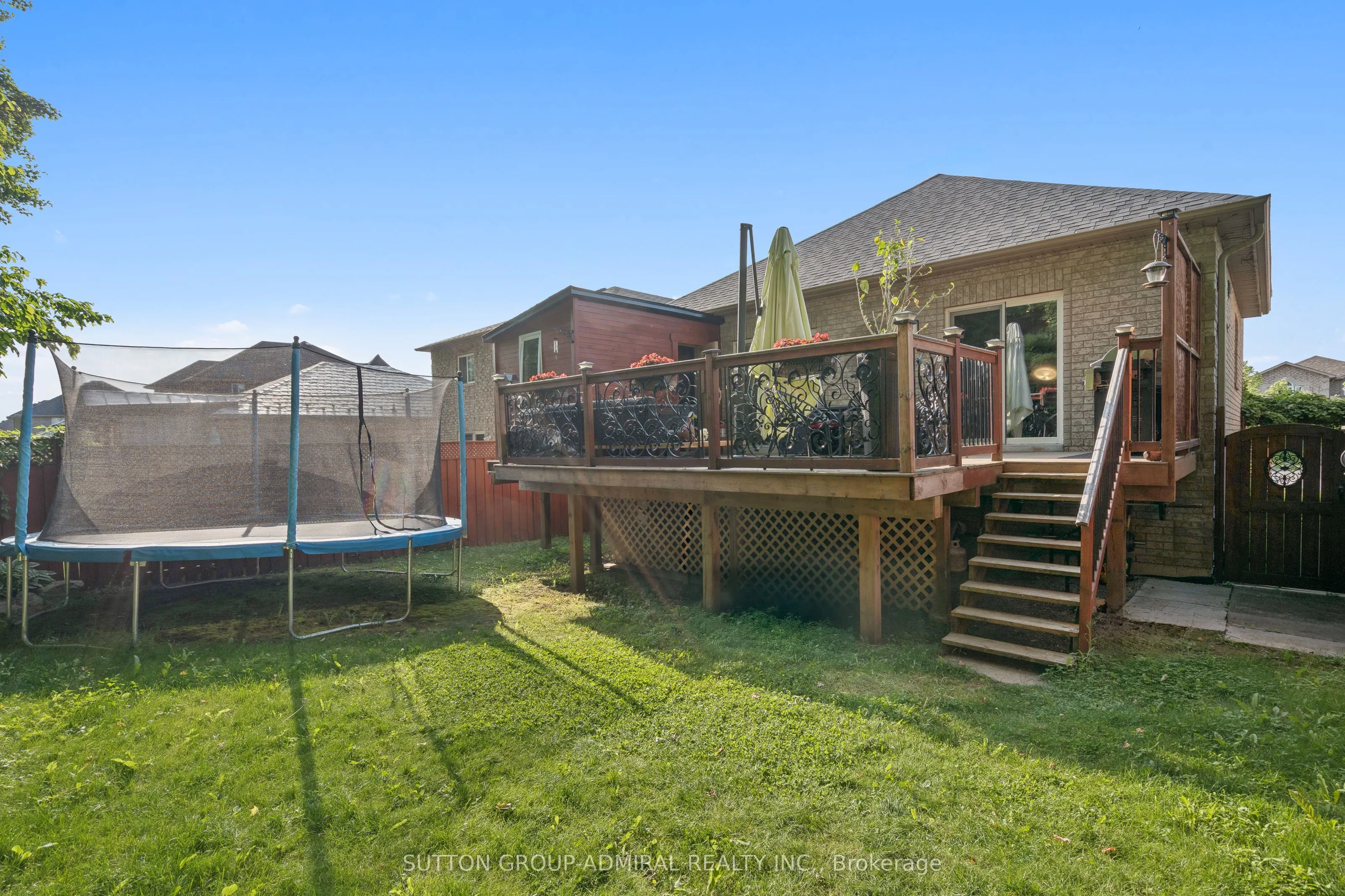 1221 Laurand Street