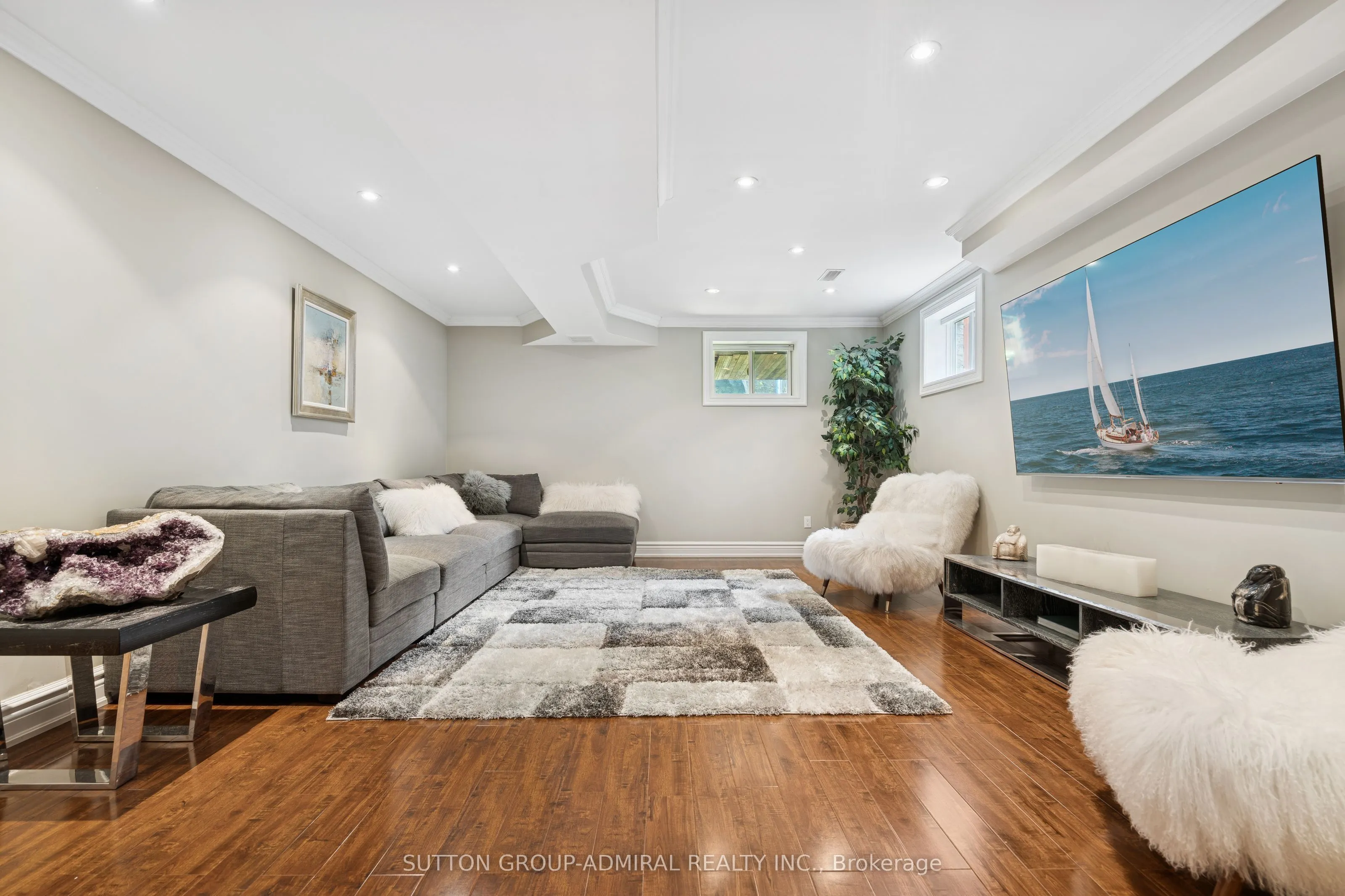 1221 Laurand Street