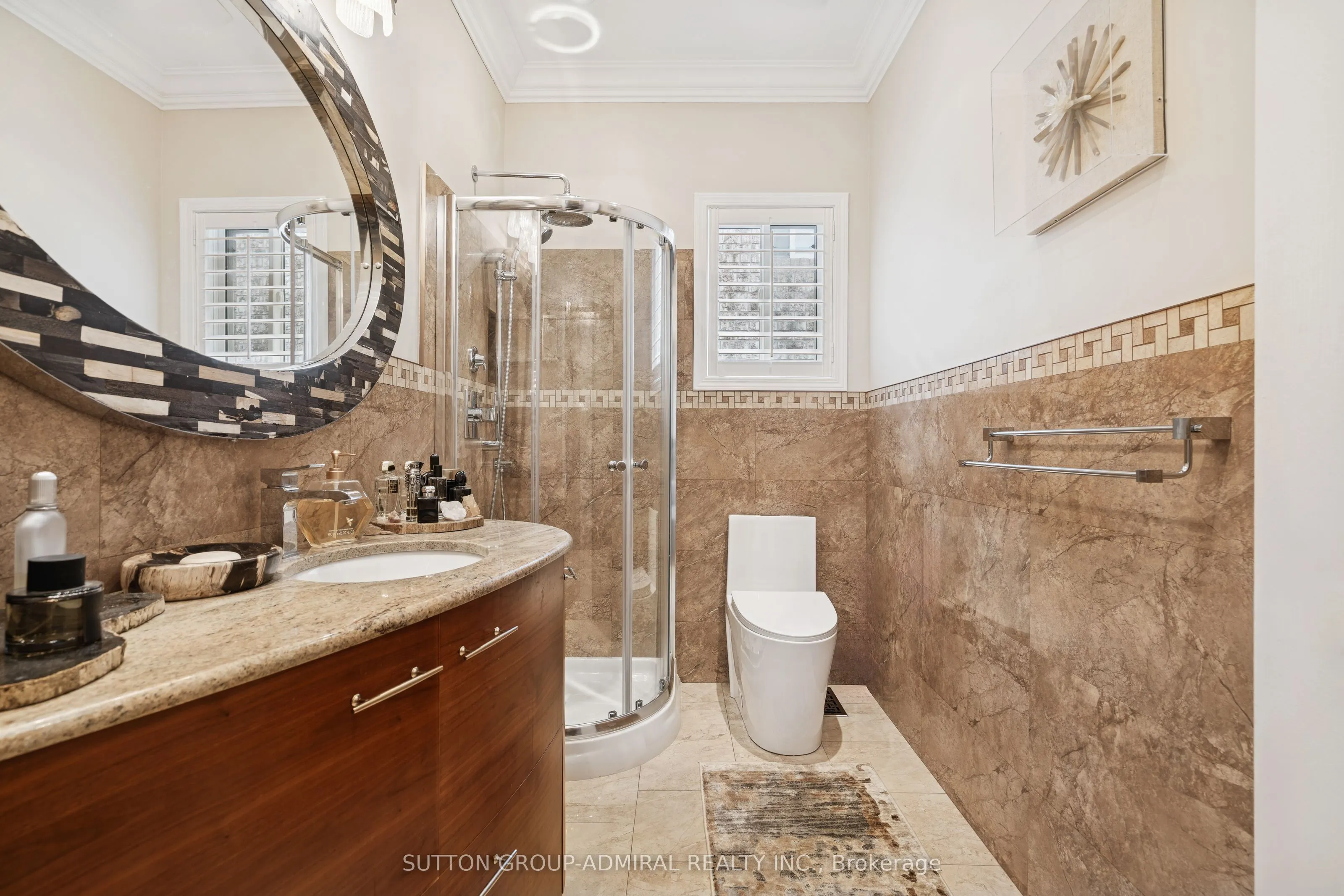 1221 Laurand Street
