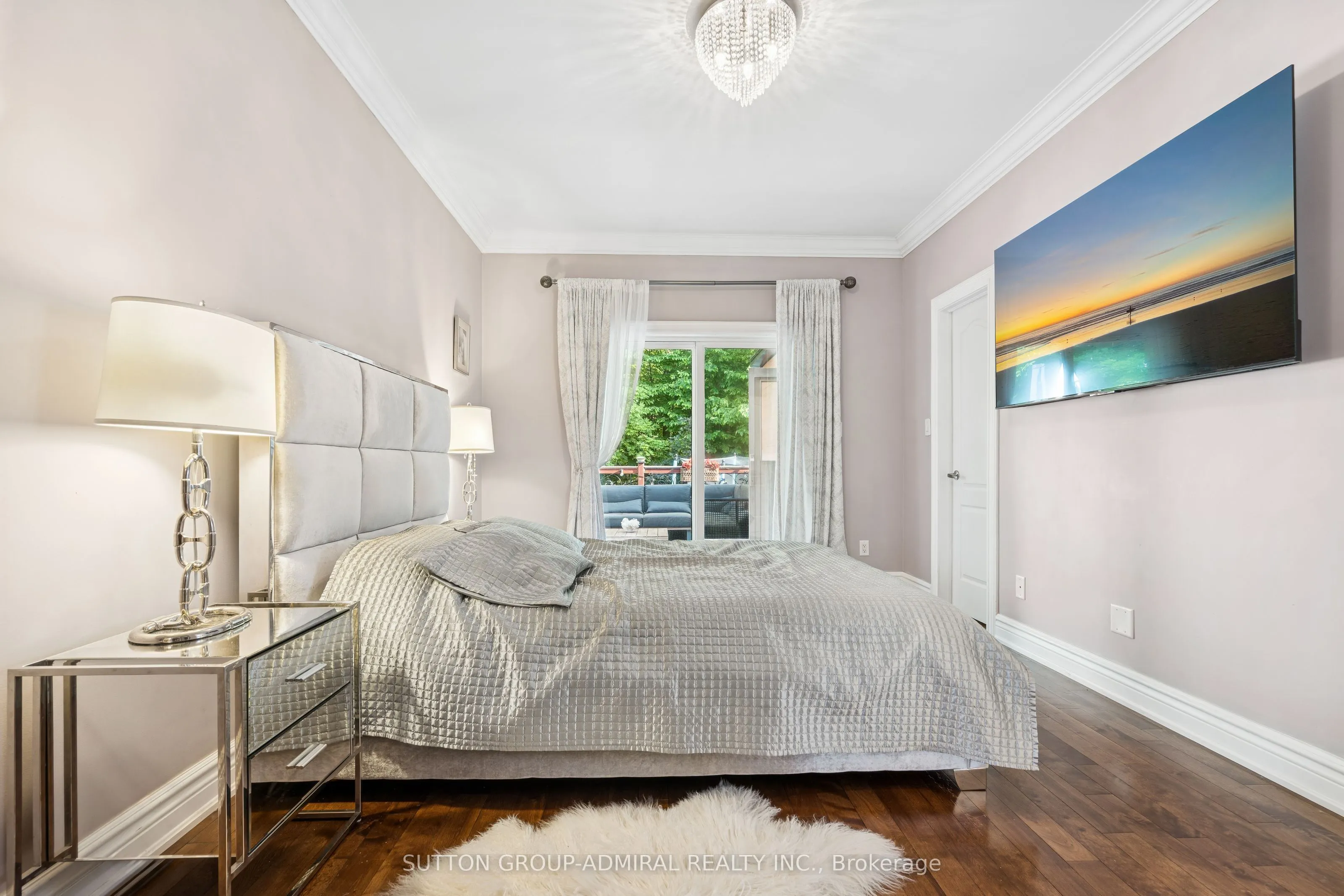 1221 Laurand Street