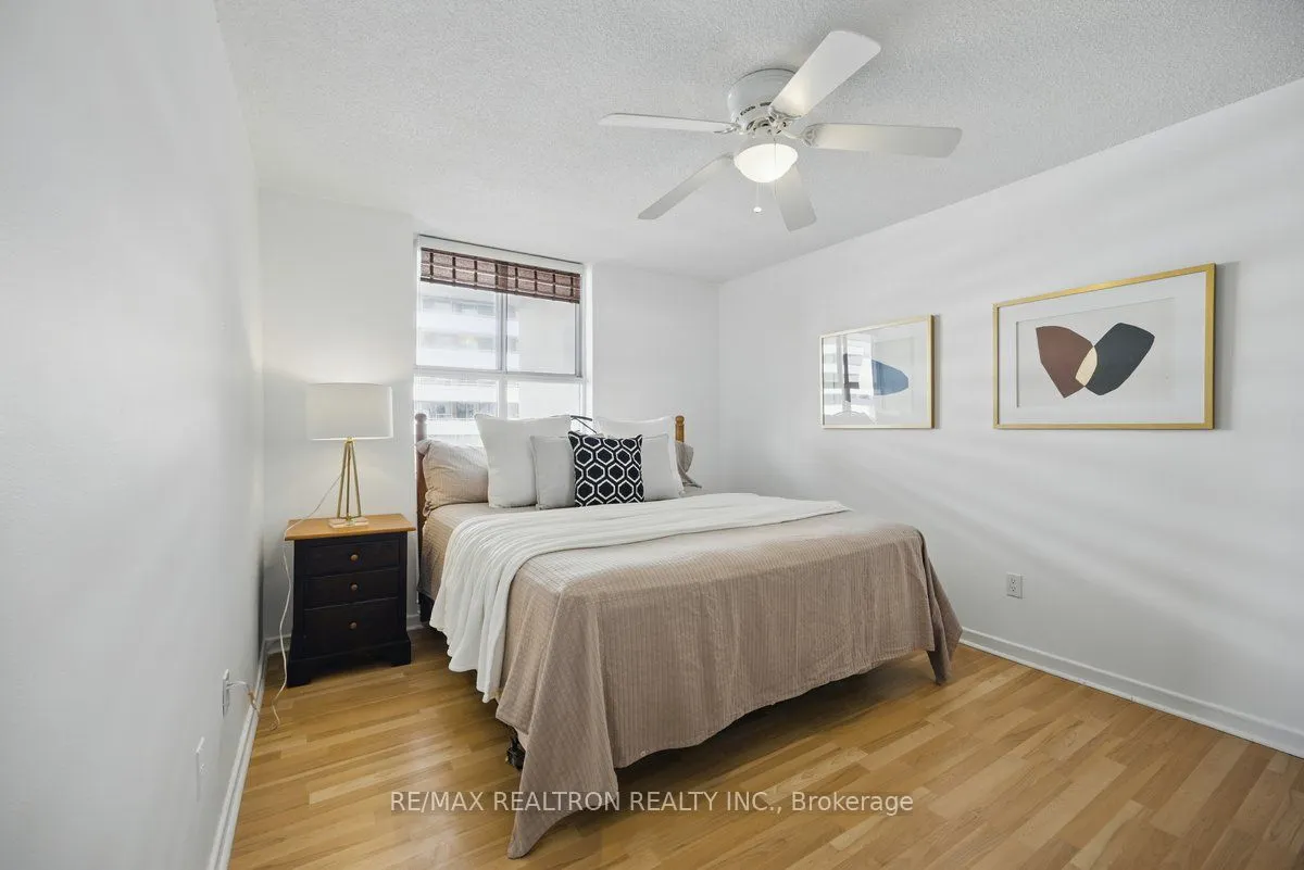 80 Inverlochy Boulevard, ##501