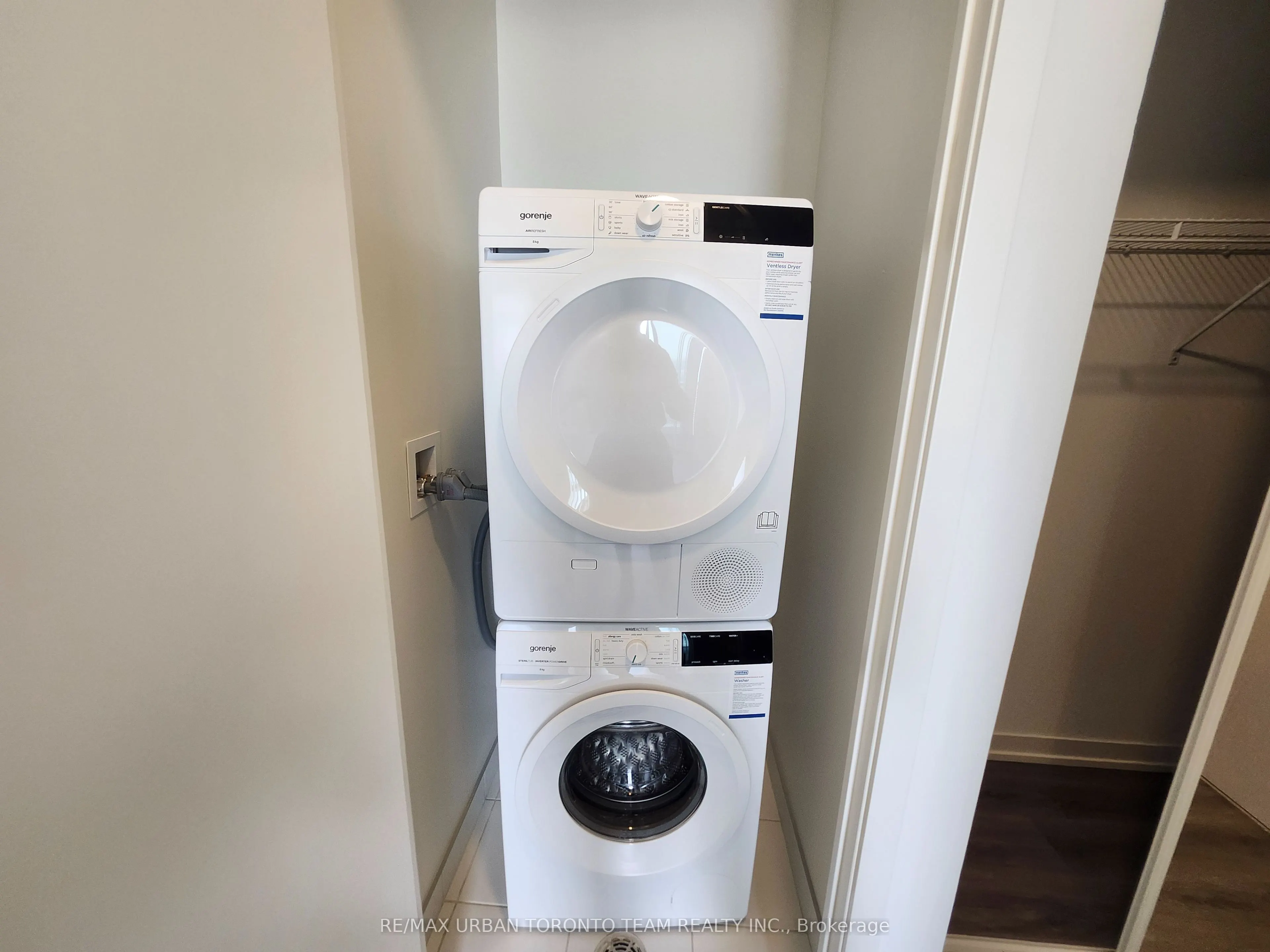 28 Interchange Way, #3105