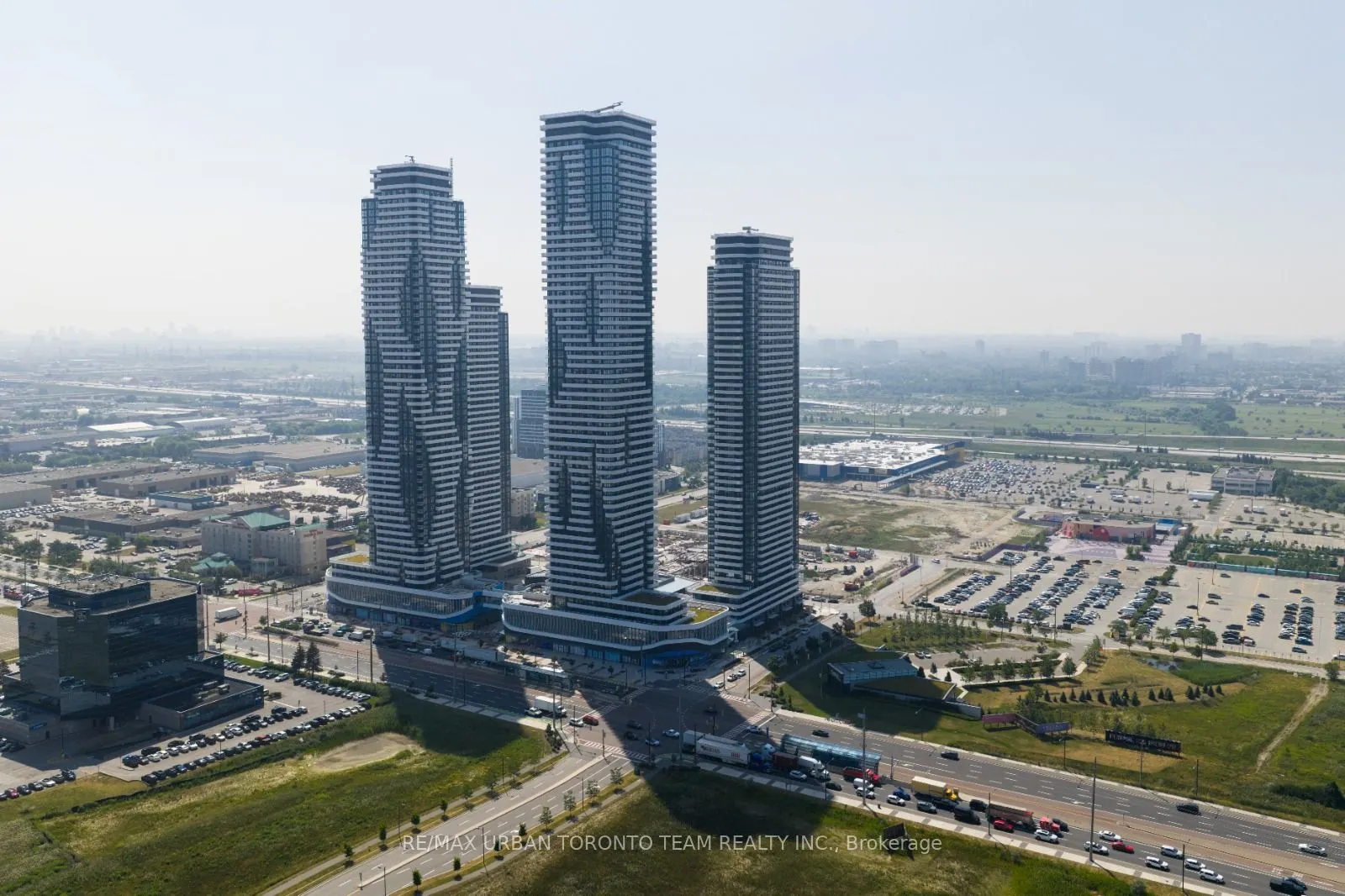 28 Interchange Way, #3105