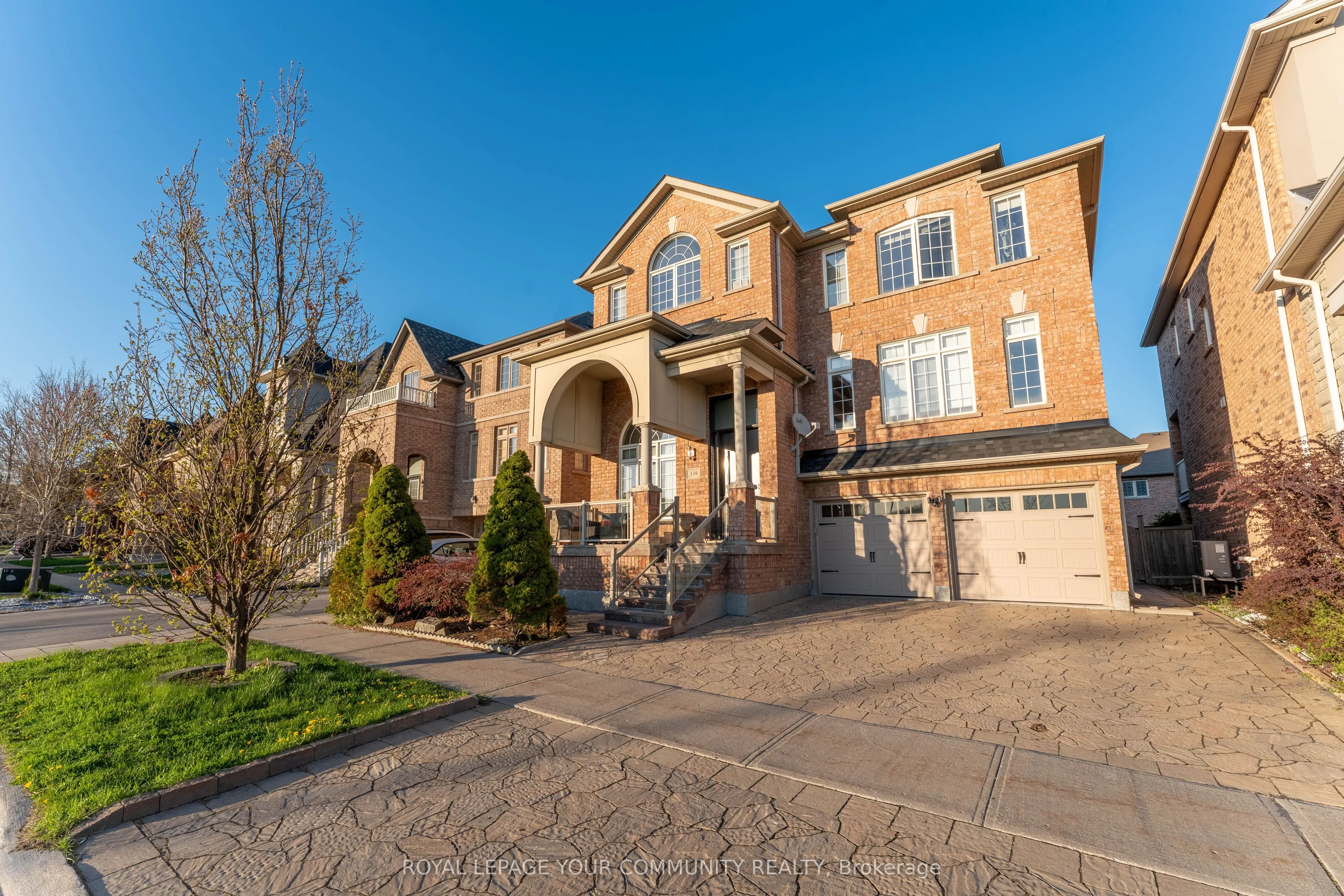 339 Thomas Cook Avenue