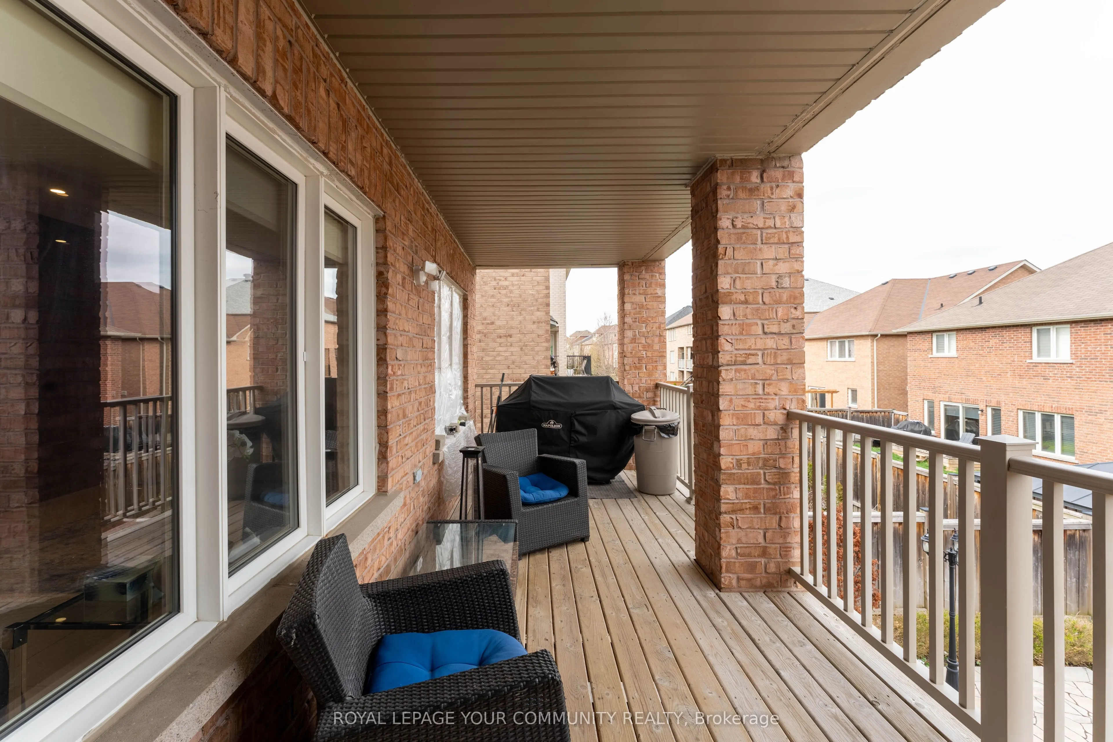 339 Thomas Cook Avenue