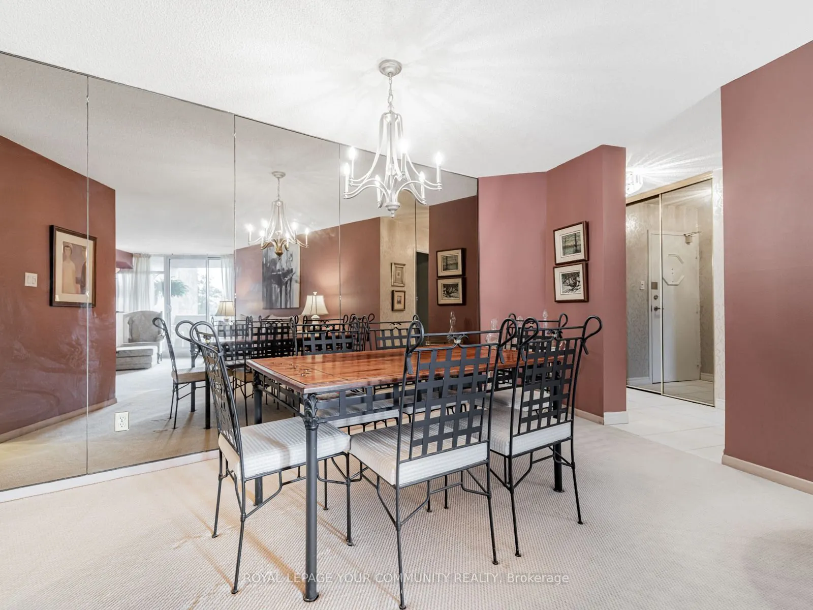 7811 Yonge Street, #508