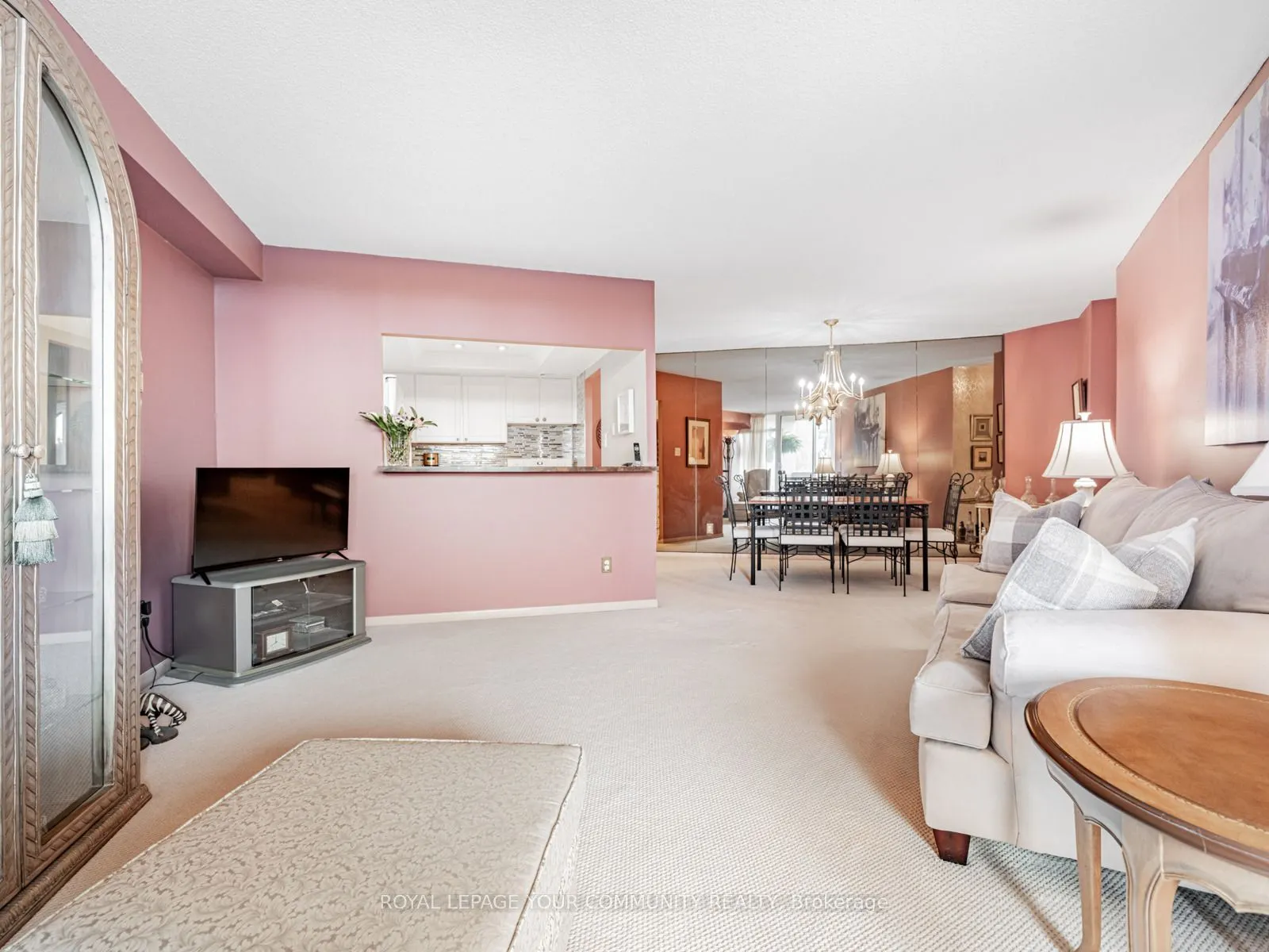 7811 Yonge Street, #508