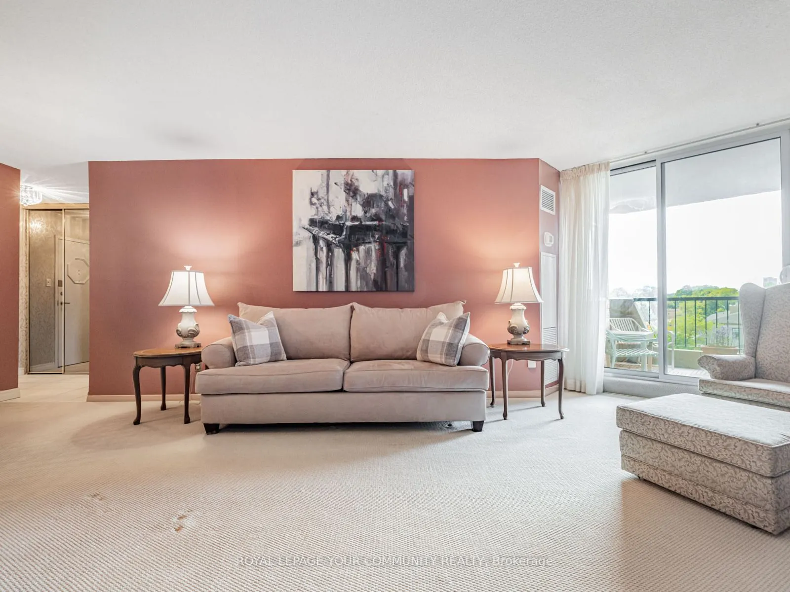 7811 Yonge Street, #508
