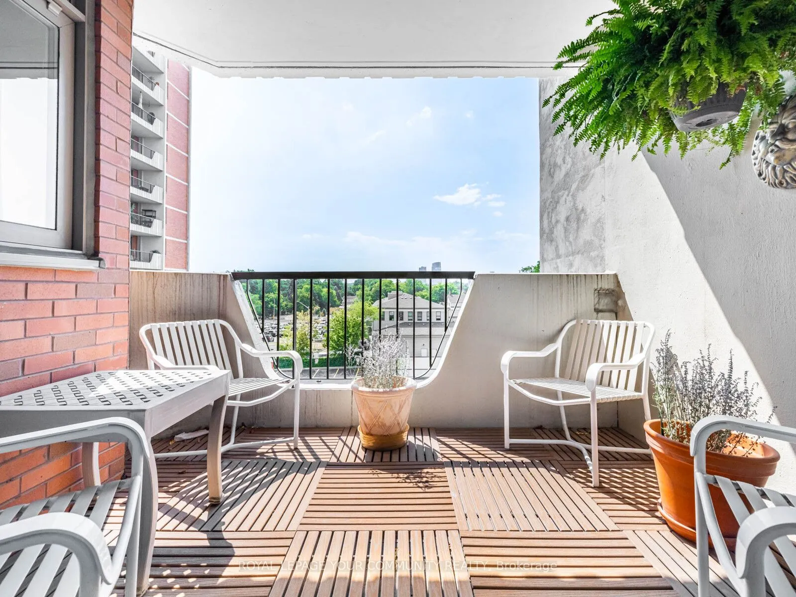 7811 Yonge Street, #508