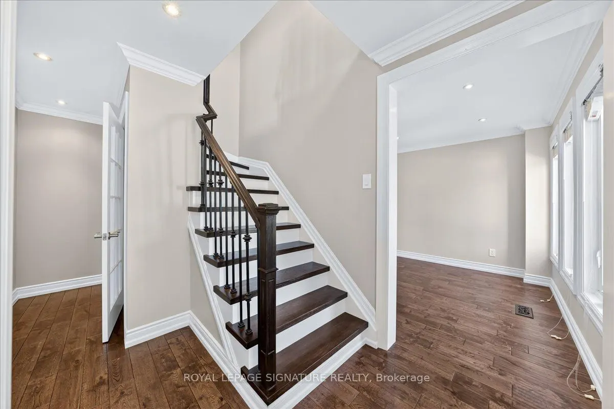 1245 Huron Court