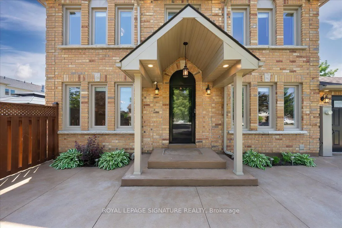 1245 Huron Court